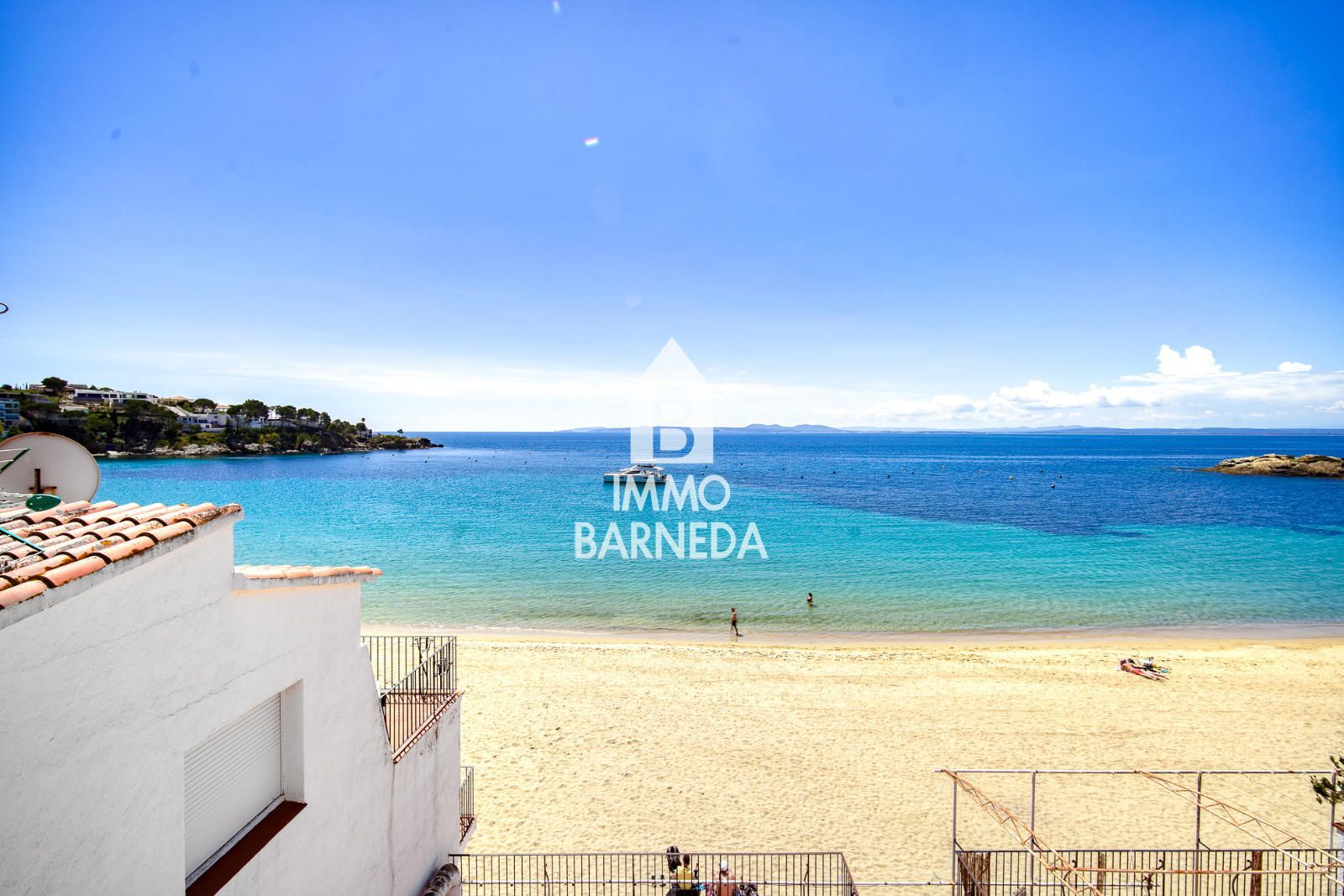 Appartement exclusif entièrement rénové en première ligne de mer avec Licence Touristique – Plage de l'Almadraba, Roses