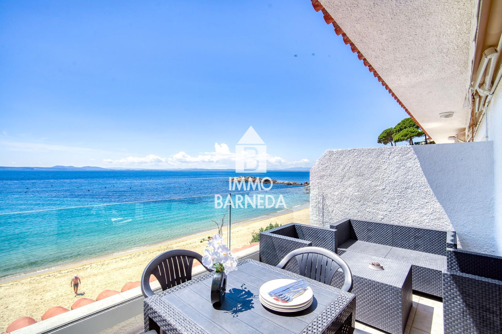 Appartement exclusif entièrement rénové en première ligne de mer avec Licence Touristique – Plage de l'Almadraba, Roses