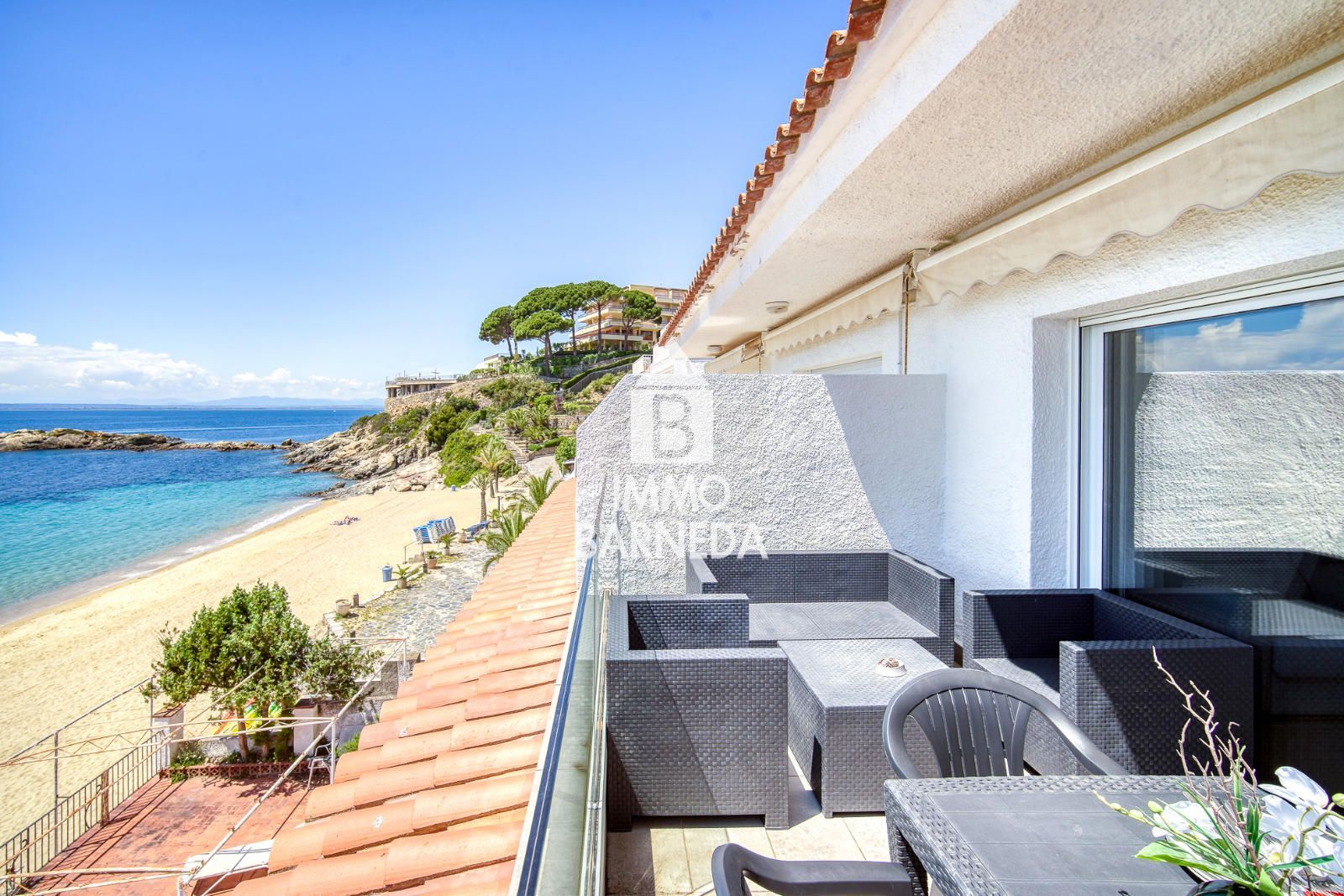 Appartement exclusif entièrement rénové en première ligne de mer avec Licence Touristique – Plage de l'Almadraba, Roses