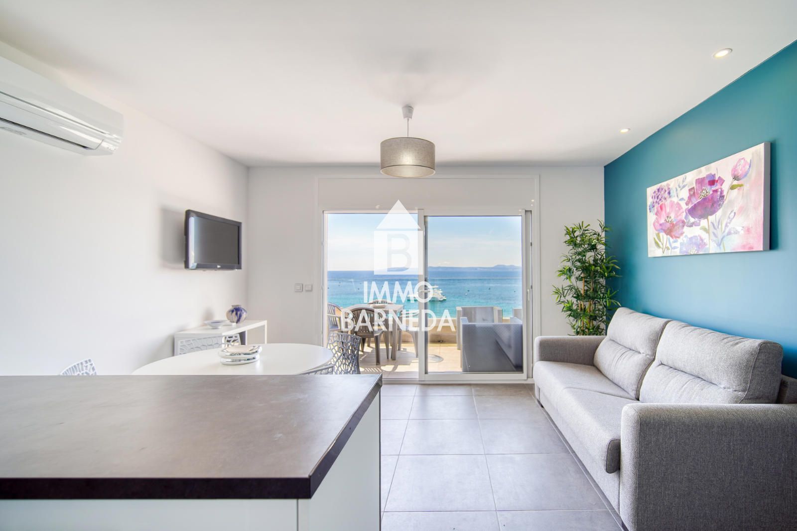 Appartement exclusif entièrement rénové en première ligne de mer avec Licence Touristique – Plage de l'Almadraba, Roses