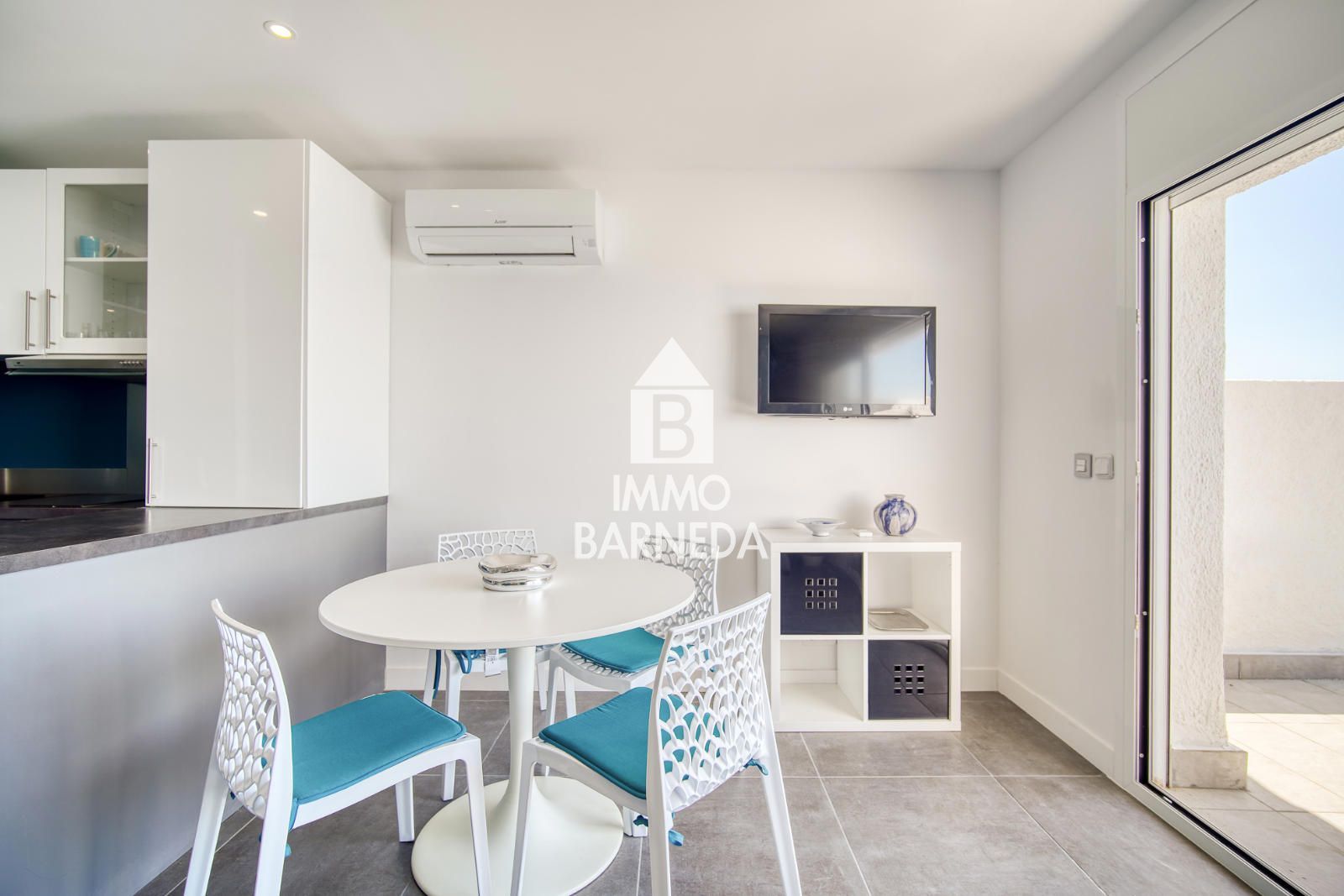 Appartement exclusif entièrement rénové en première ligne de mer avec Licence Touristique – Plage de l'Almadraba, Roses
