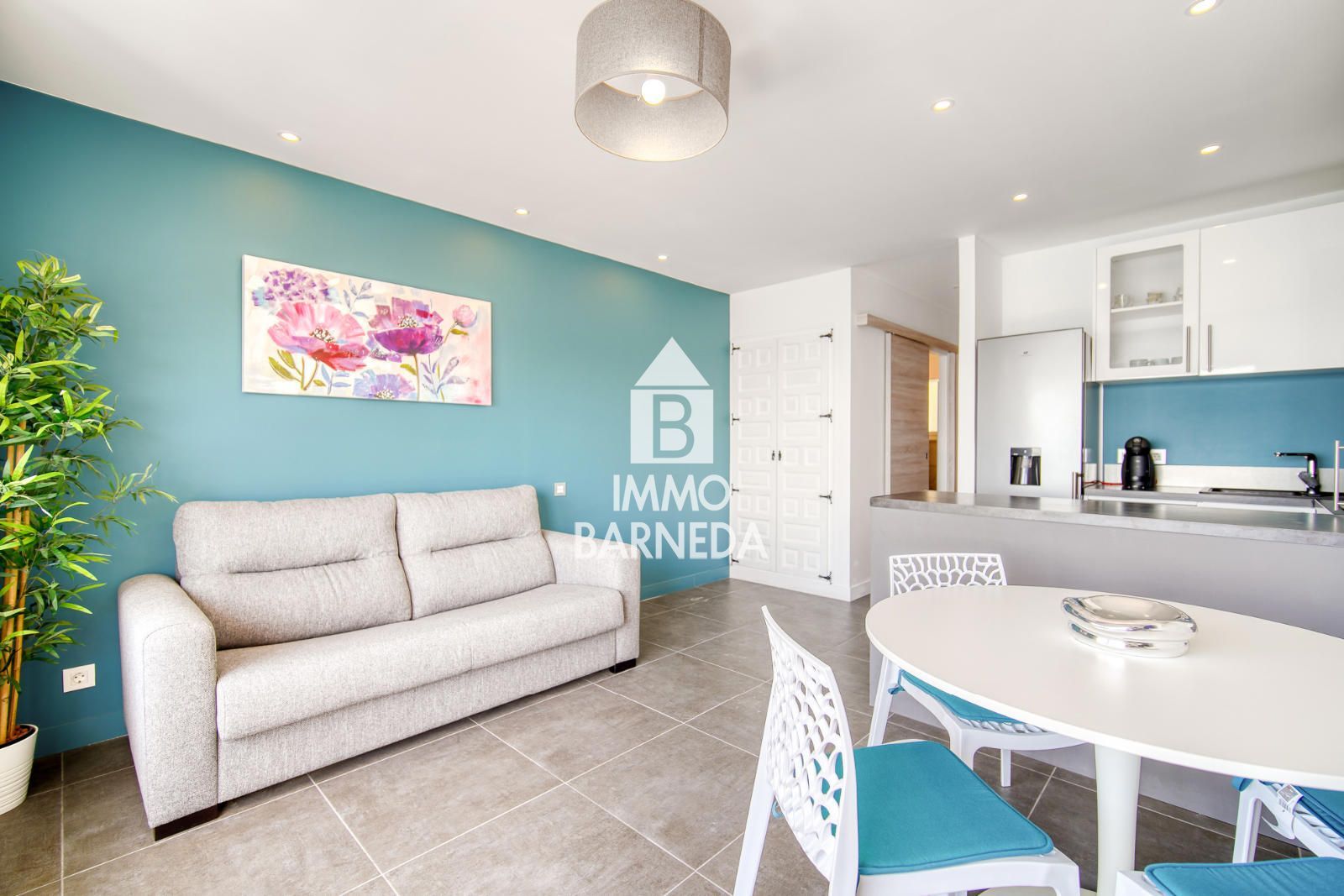 Appartement exclusif entièrement rénové en première ligne de mer avec Licence Touristique – Plage de l'Almadraba, Roses