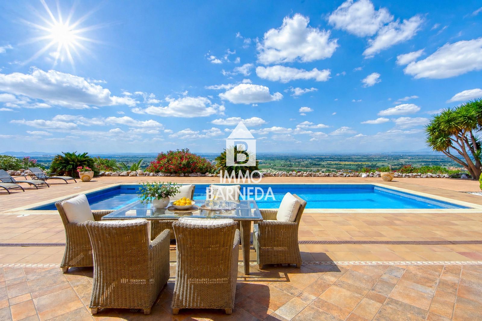 Limited 3-Month Opportunity from €1M, Panoramic Villa in Pau