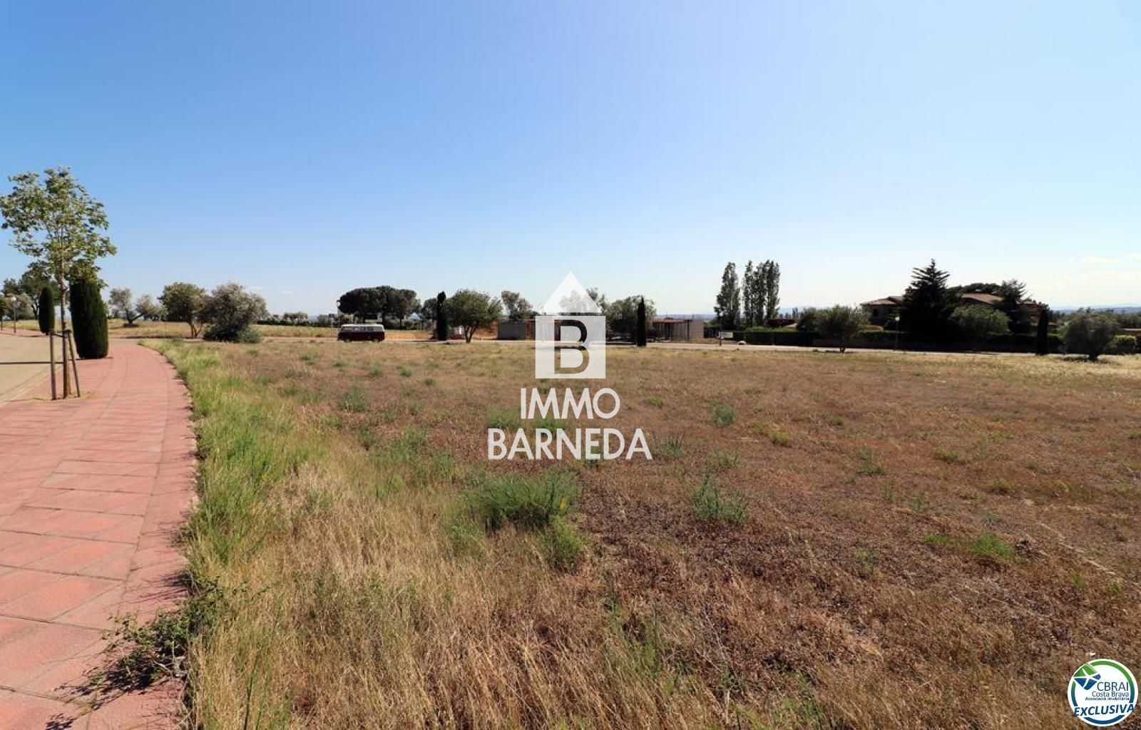 Building plot of 5724m2 in the exclusive area of Peralada Golf