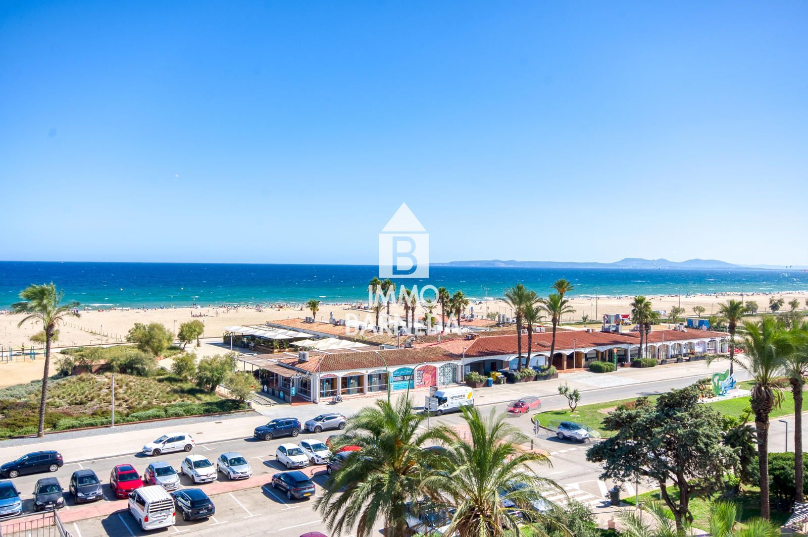 Exclusivo apartamento en primera línea de mar con vistas espectaculares