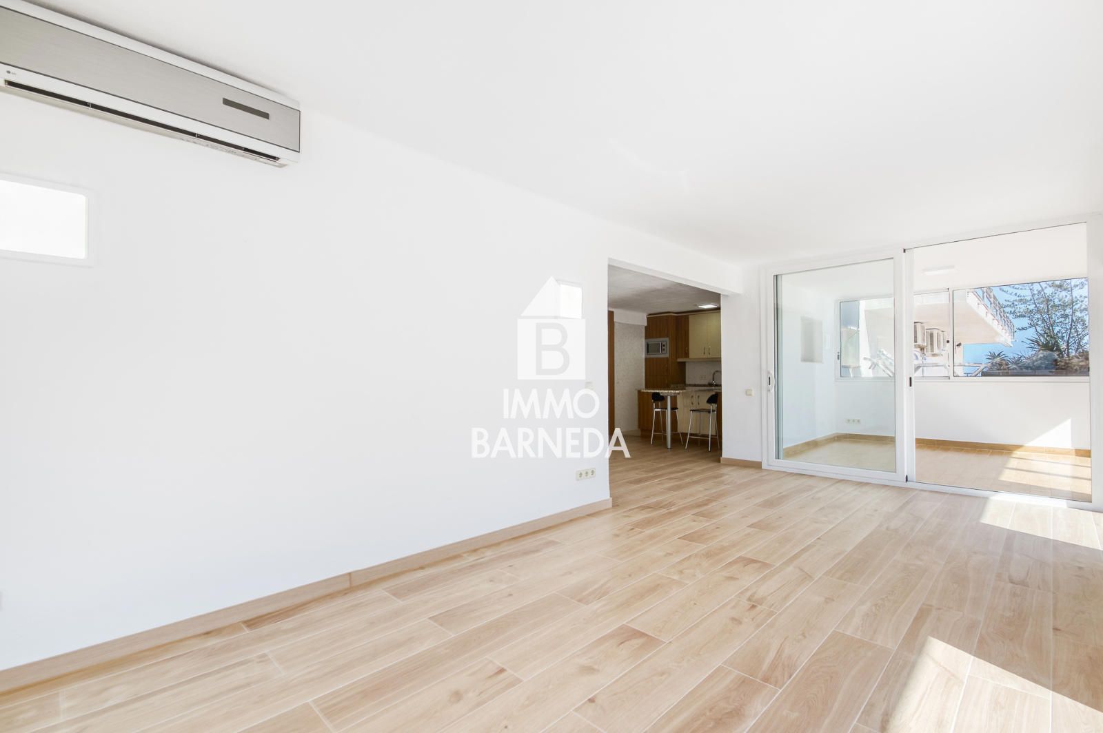 Exclusivo apartamento en primera línea de mar con vistas espectaculares