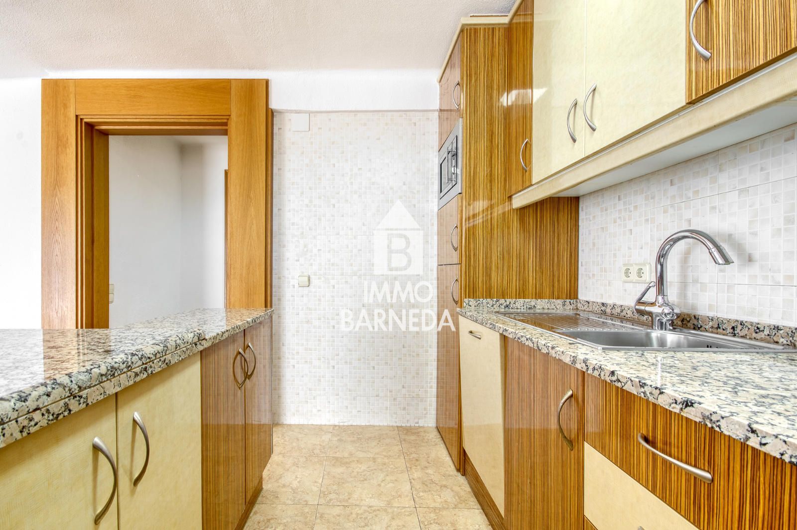 Exclusivo apartamento en primera línea de mar con vistas espectaculares