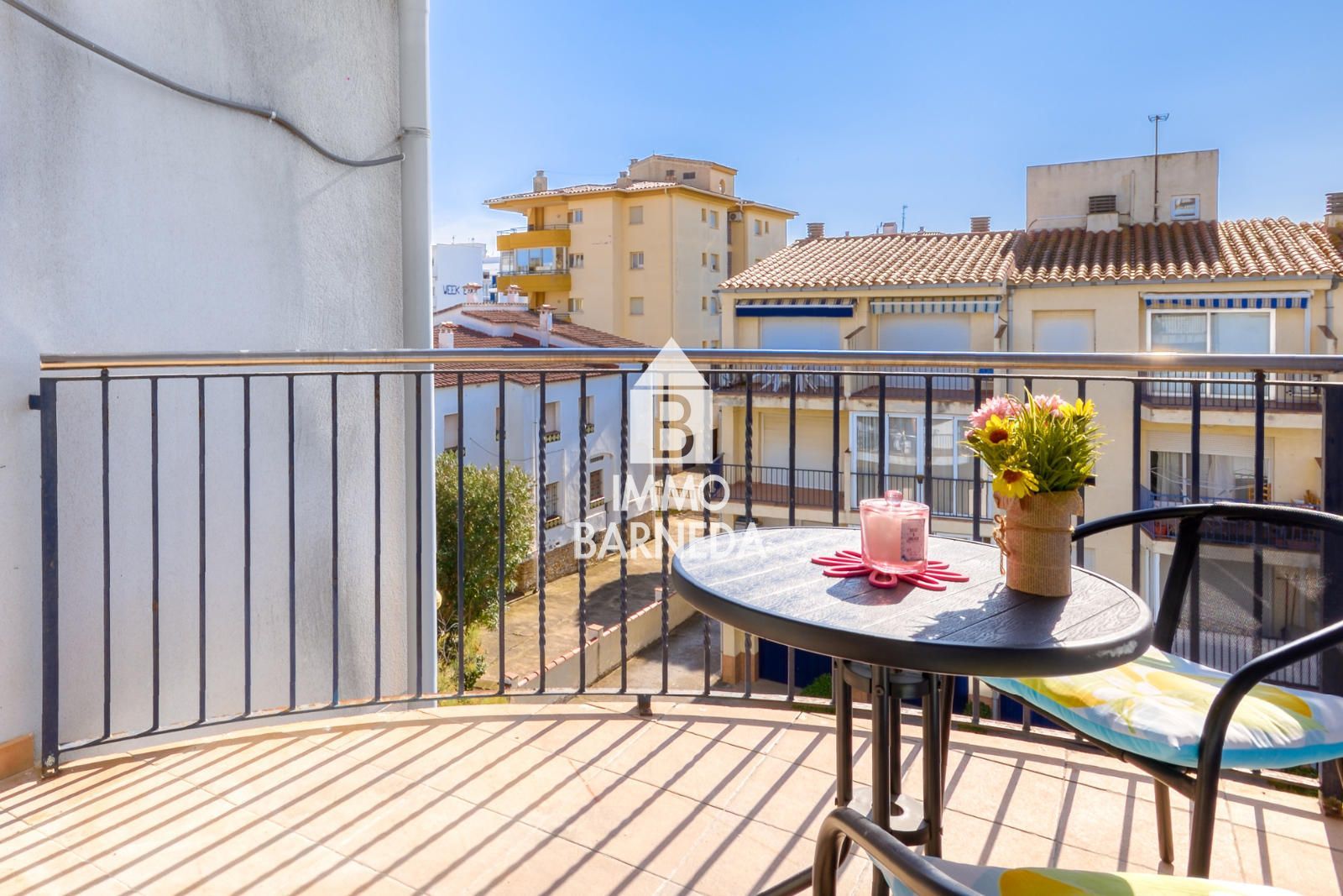 Bonito apartamento a 100 metros del mar en la zona de Salata