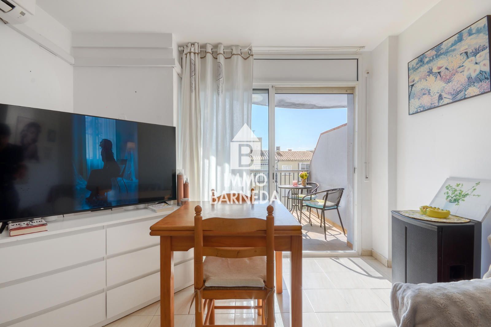 Bonito apartamento a 100 metros del mar en la zona de Salata