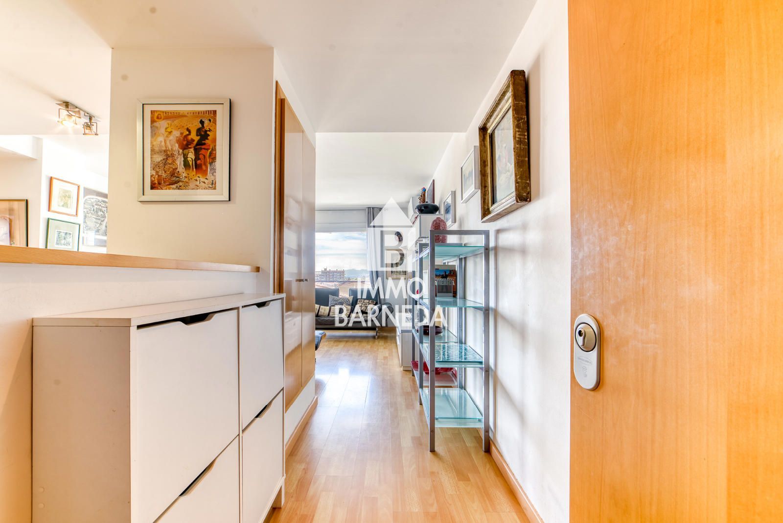 Apartamento con gran terraza, vistas al canal, piscina y licencia turística en Santa Margarita