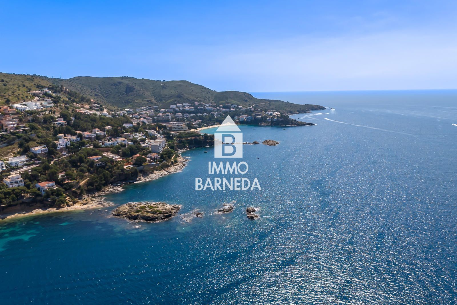 Exclusivo apartamento reformado a 50 metros de la playa de Canyelles Petites – Roses