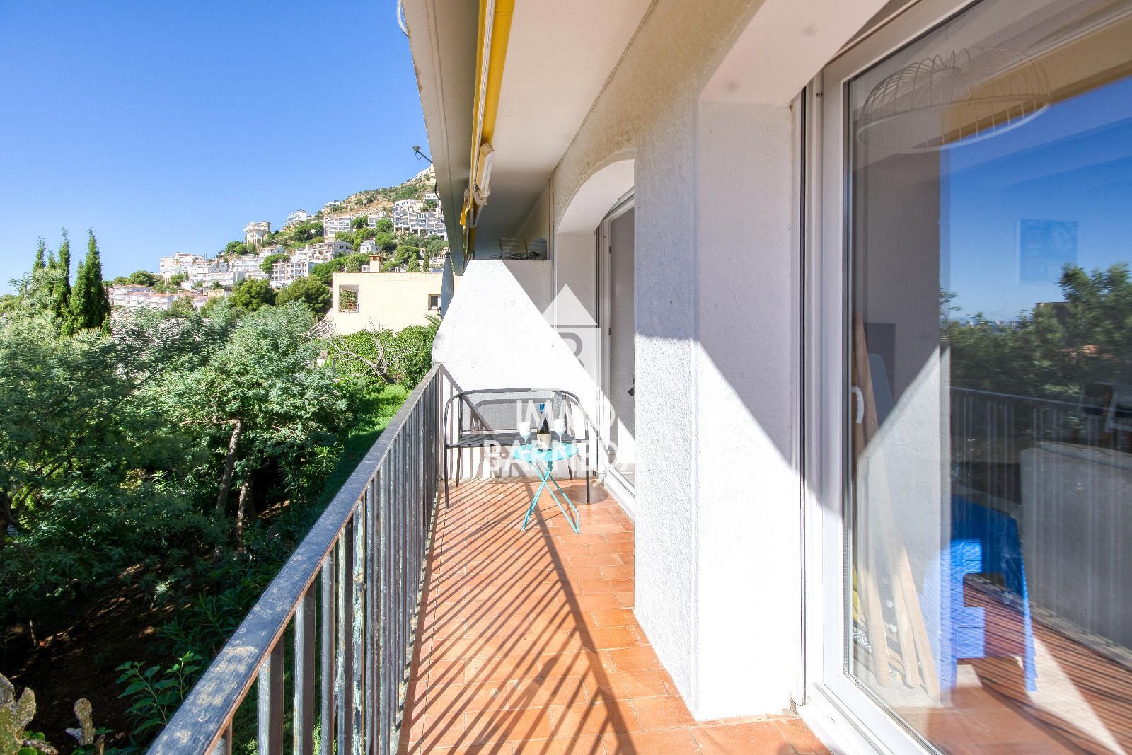 Exclusivo apartamento reformado a 50 metros de la playa de Canyelles Petites – Roses