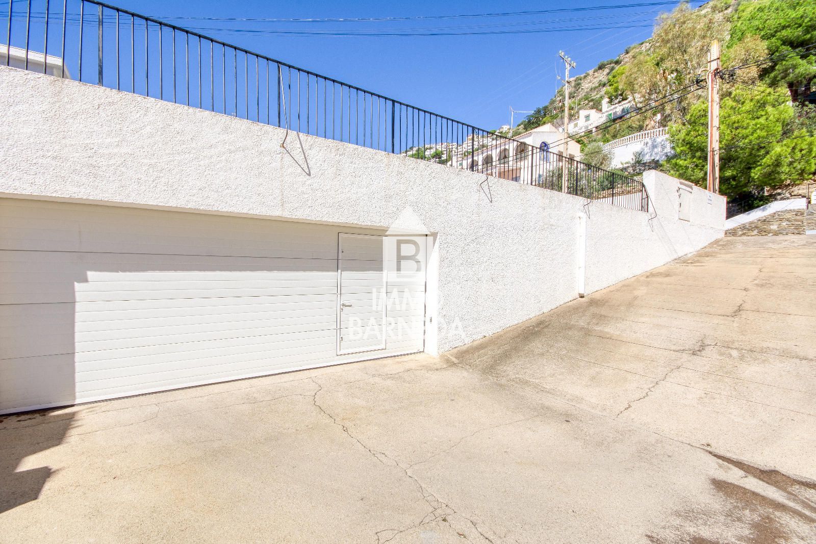Exclusivo apartamento reformado a 50 metros de la playa de Canyelles Petites – Roses