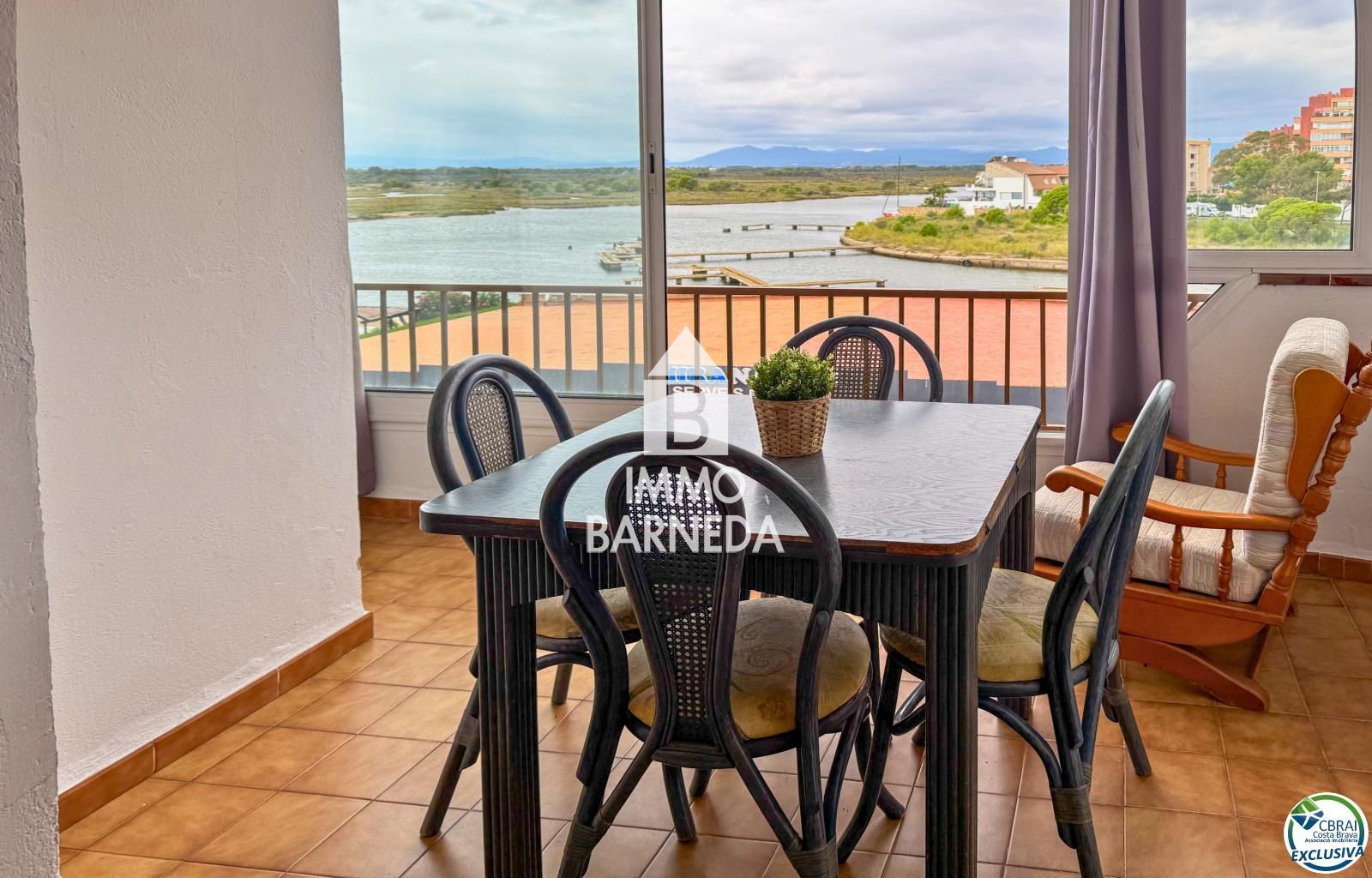 Apartament en venda a Santa Margarida, Roses | Vistes al canal i al Parc Natural dels Aiguamolls de l'Empordà