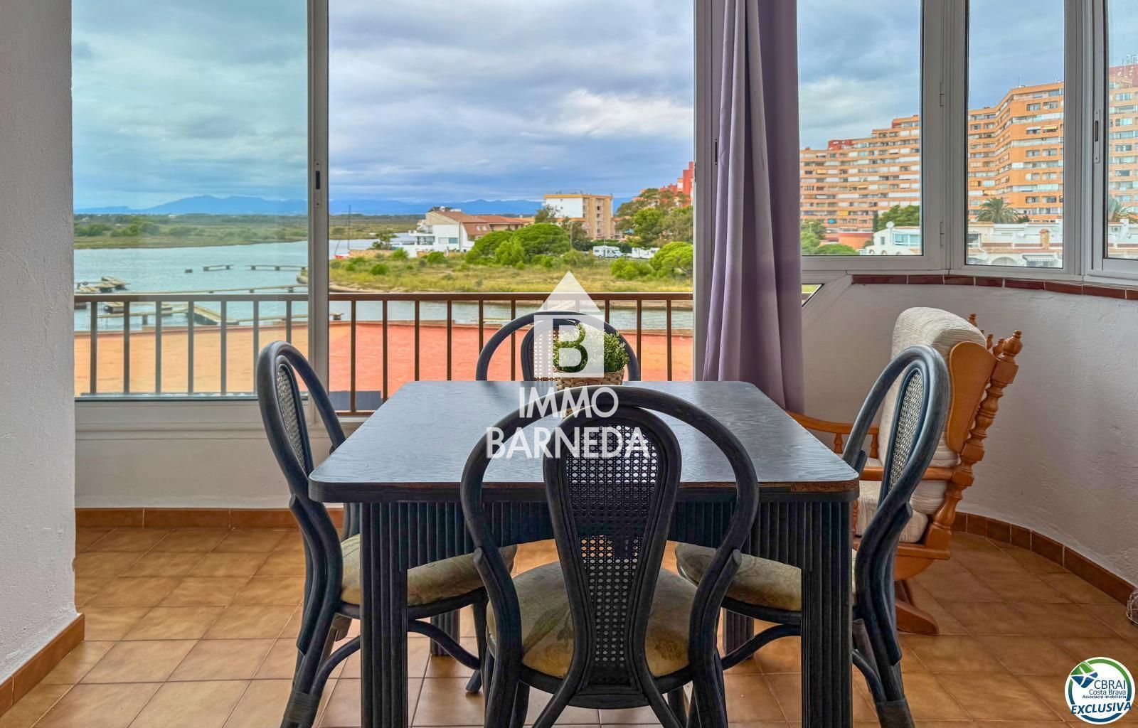 Apartament en venda a Santa Margarida, Roses | Vistes al canal i al Parc Natural dels Aiguamolls de l'Empordà