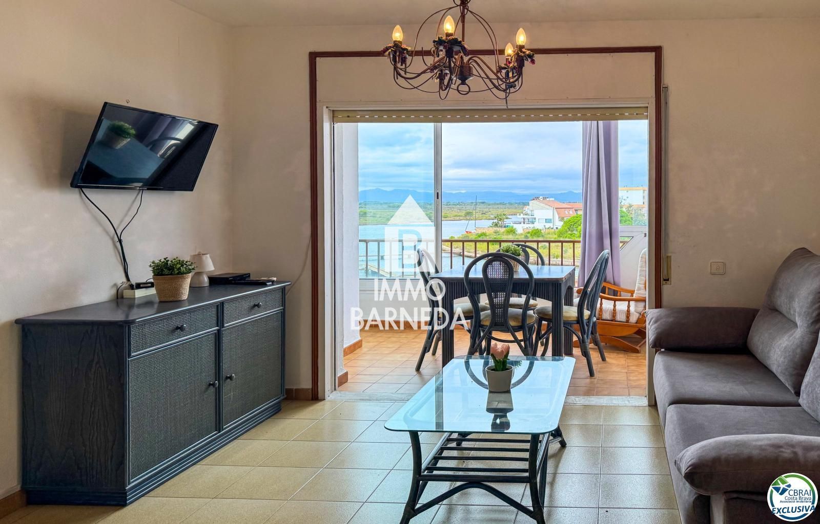 Apartament en venda a Santa Margarida, Roses | Vistes al canal i al Parc Natural dels Aiguamolls de l'Empordà