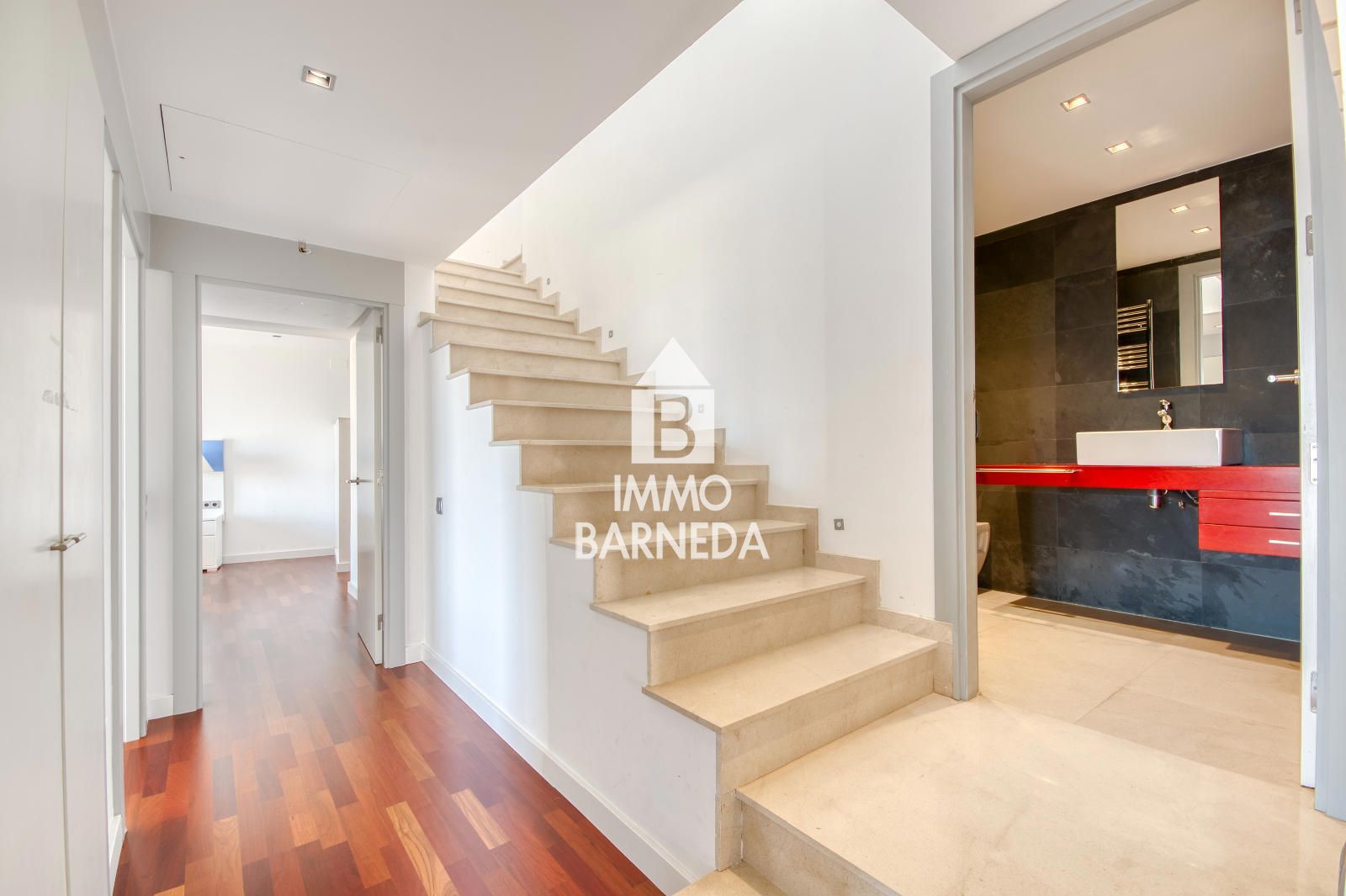 Villa moderna con vistas al mar, piscina infinita y licencia turística – Roses, entre Canyelles y Almadrava.