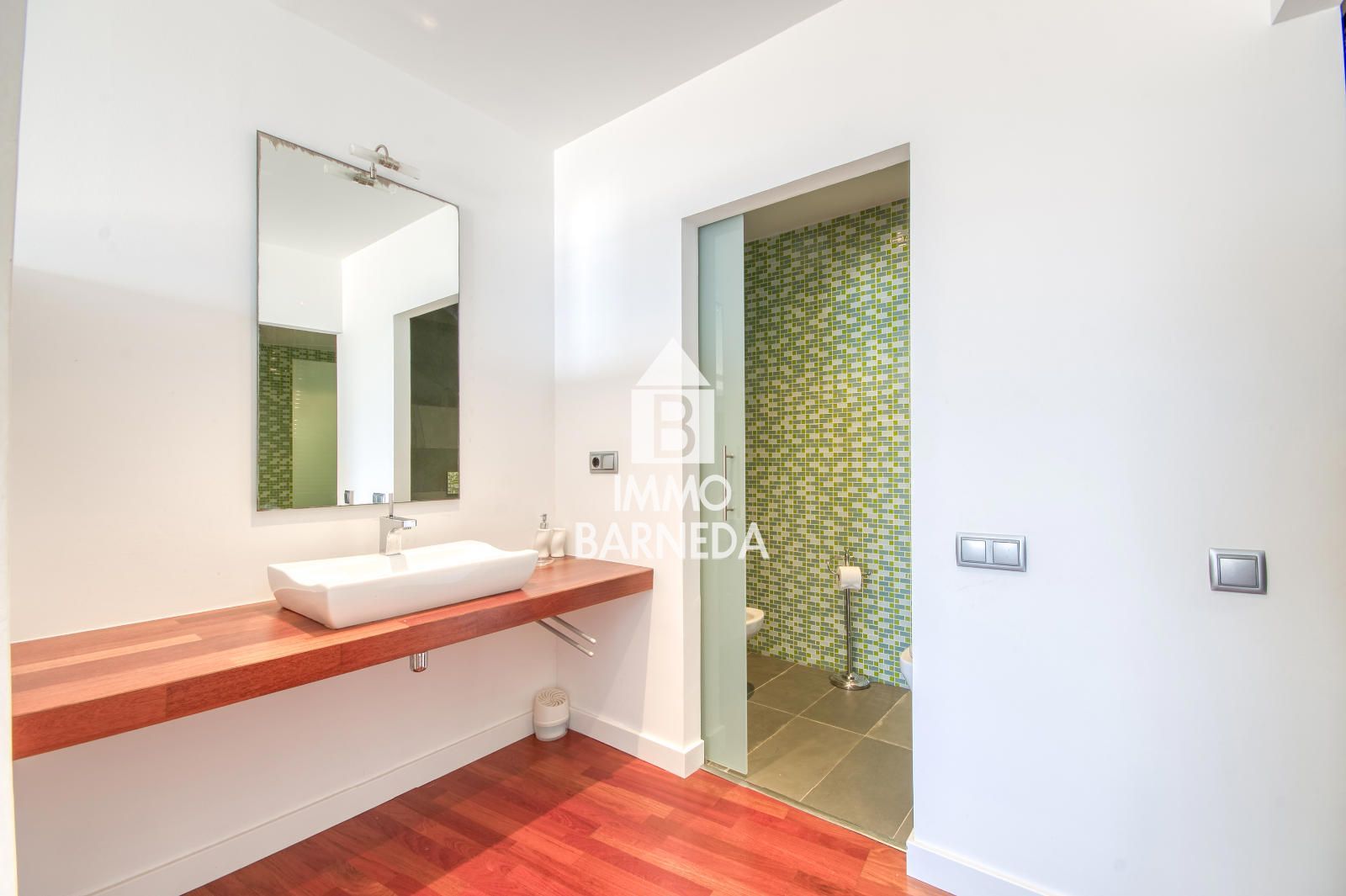 Villa moderna con vistas al mar, piscina infinita y licencia turística – Roses, entre Canyelles y Almadrava.