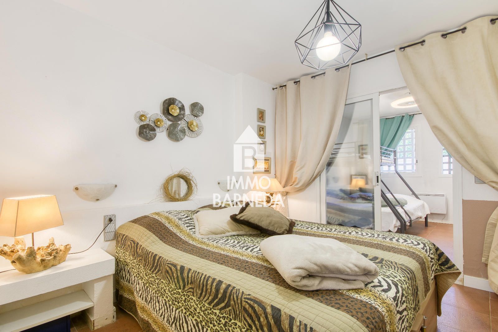 Acogedor apartamento con amplia terraza y acceso a jardín en Santa Margarita – Roses