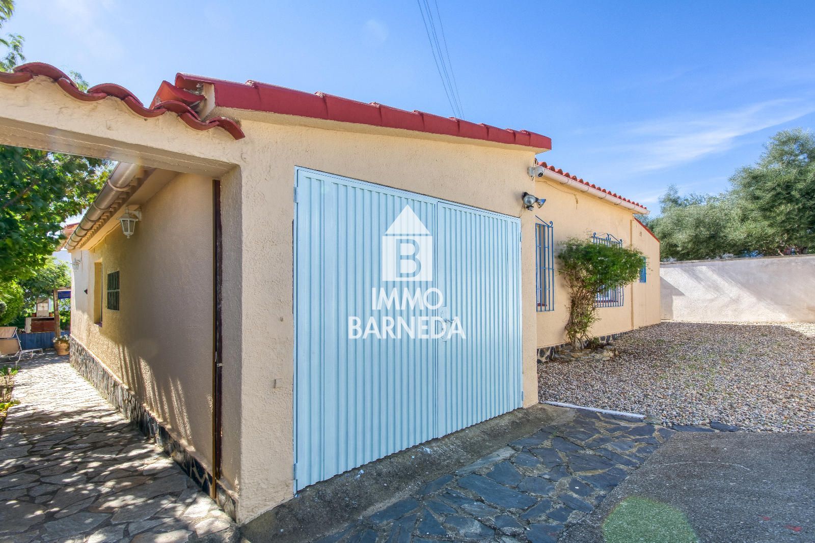Renovated detached house with large garden in Mas Buscà – Roses