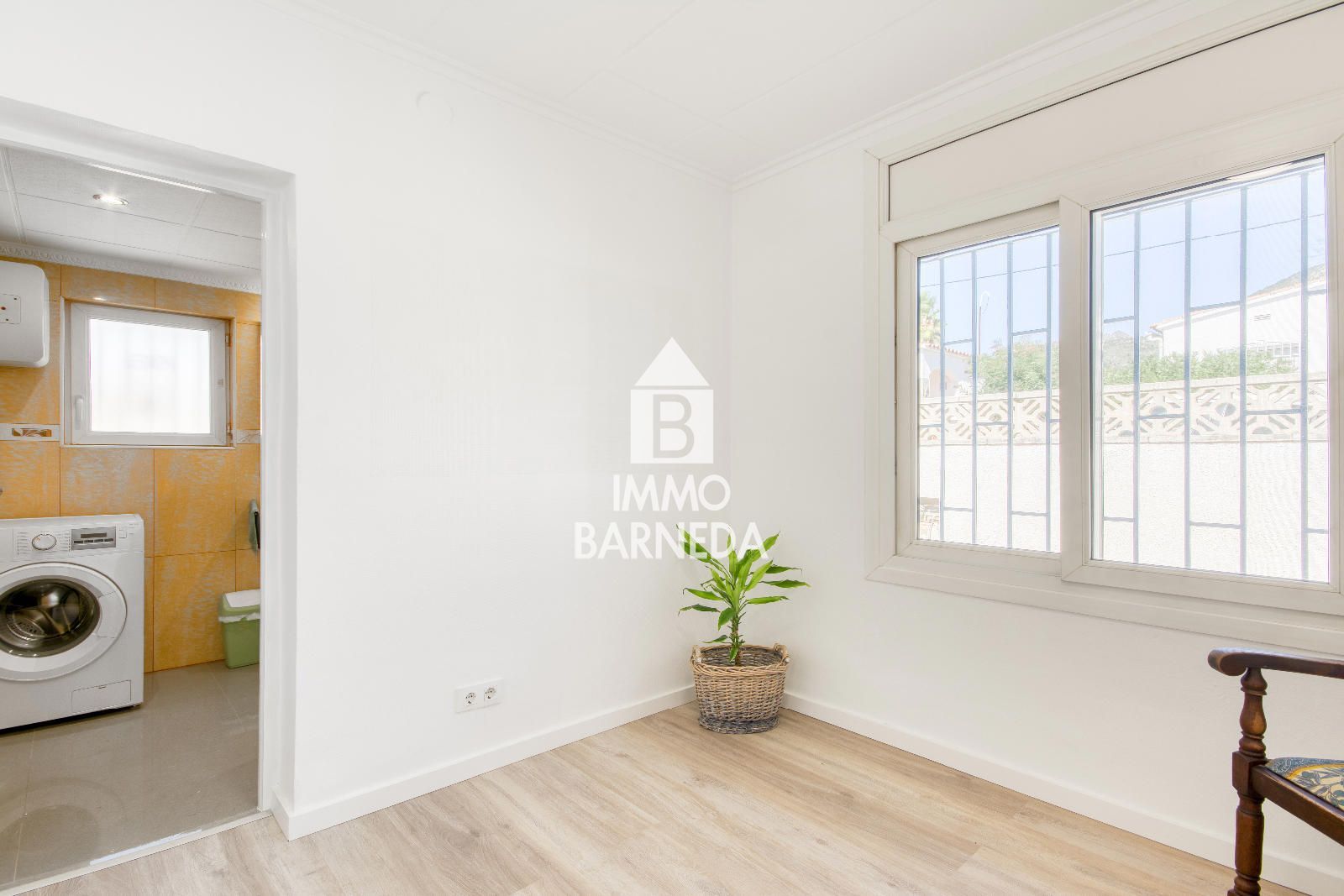 Renovated detached house with large garden in Mas Buscà – Roses