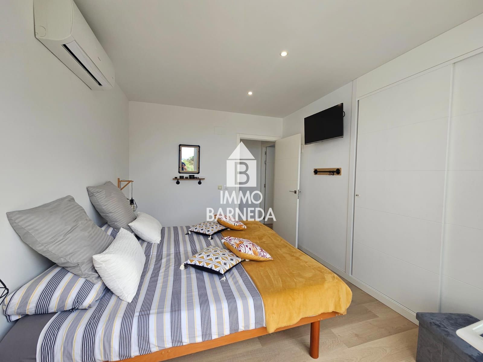 Exclusive Contemporary Villa with Panoramic Sea Views in Roses