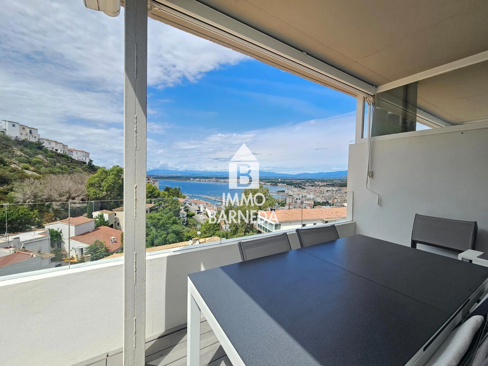 Exclusive Contemporary Villa with Panoramic Sea Views in Roses