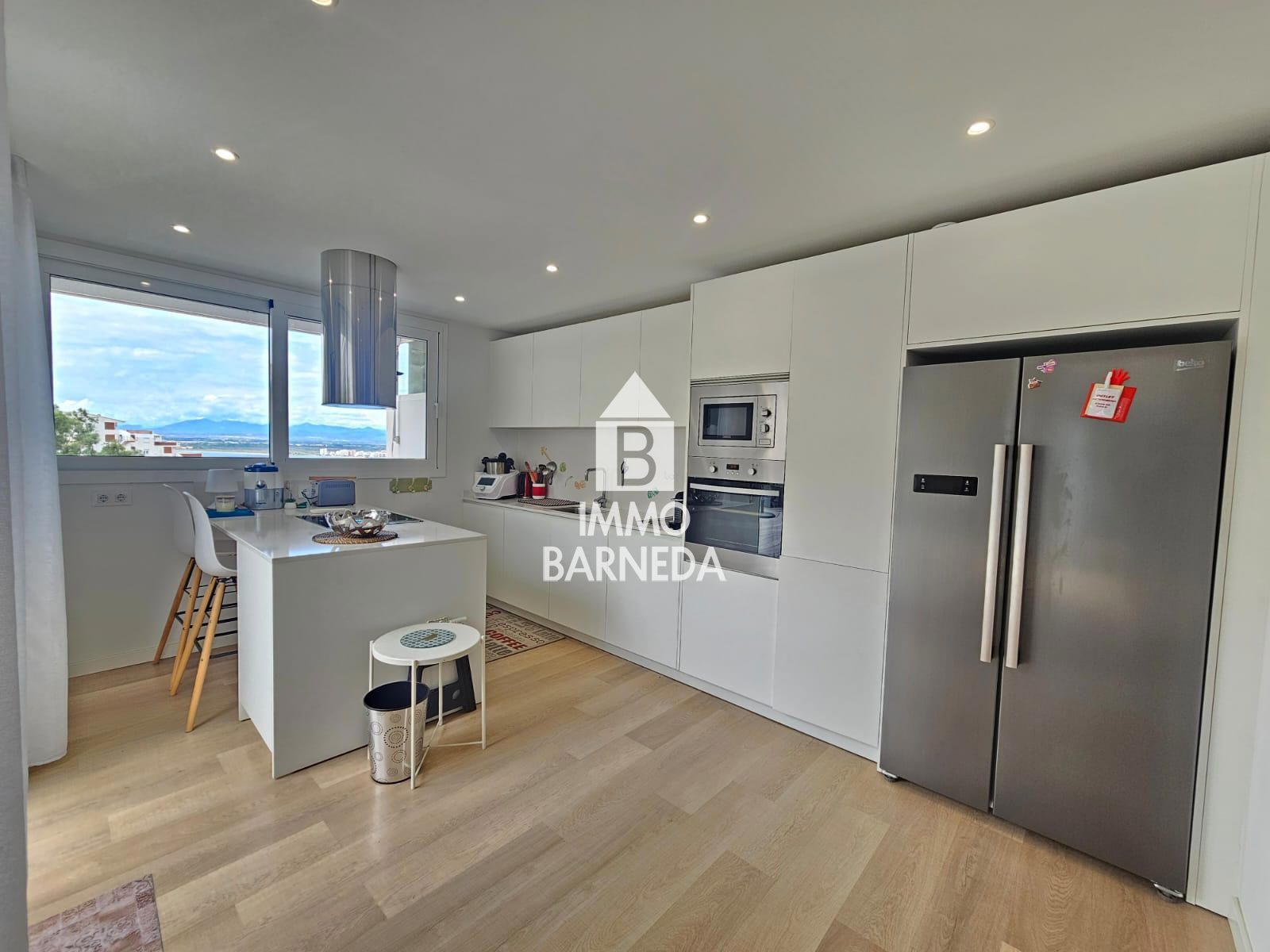Exclusive Contemporary Villa with Panoramic Sea Views in Roses