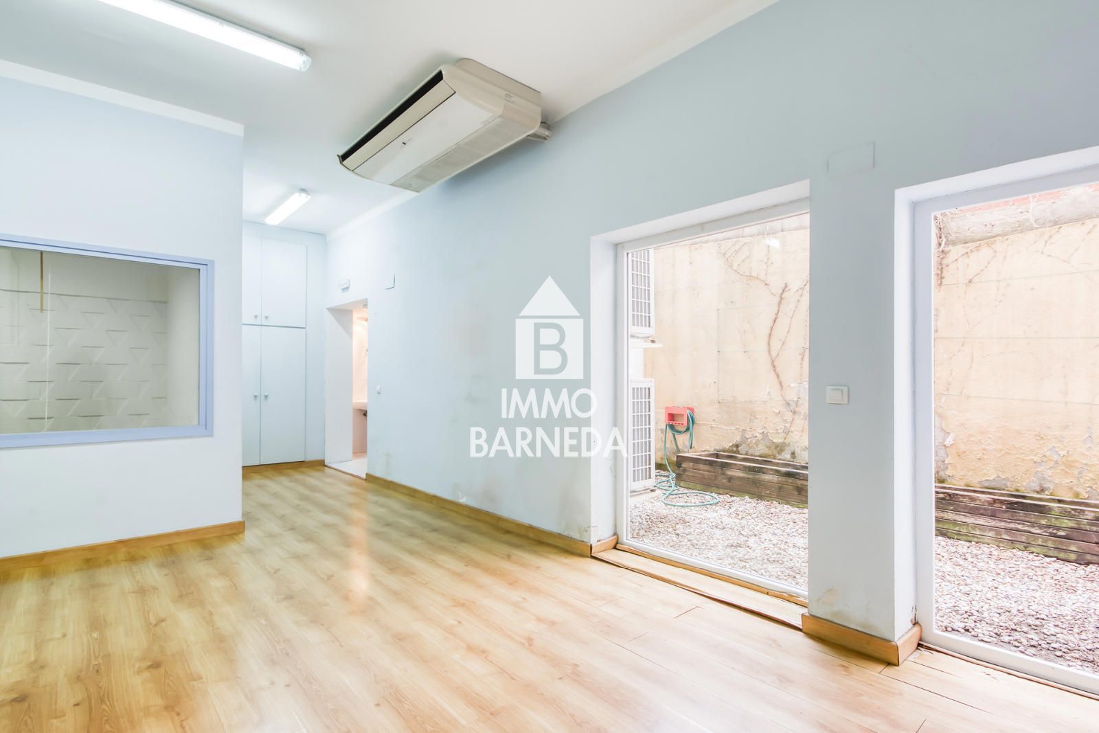 Oportunidad de negocio en el corazón de Roses con divisiones ya habilitadas