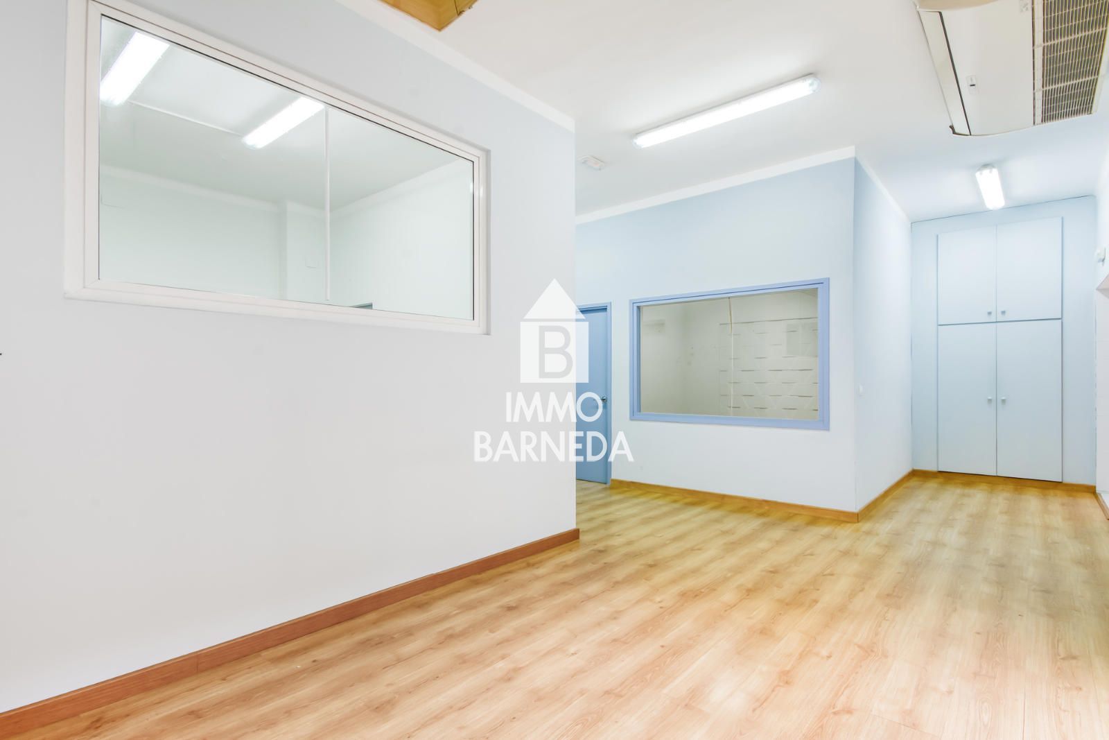 Oportunidad de negocio en el corazón de Roses con divisiones ya habilitadas