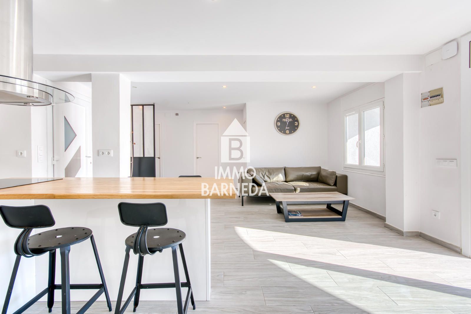 Villa Reformada con piscina privada y licencia turística a 200 metros de la playa de Empuriabrava