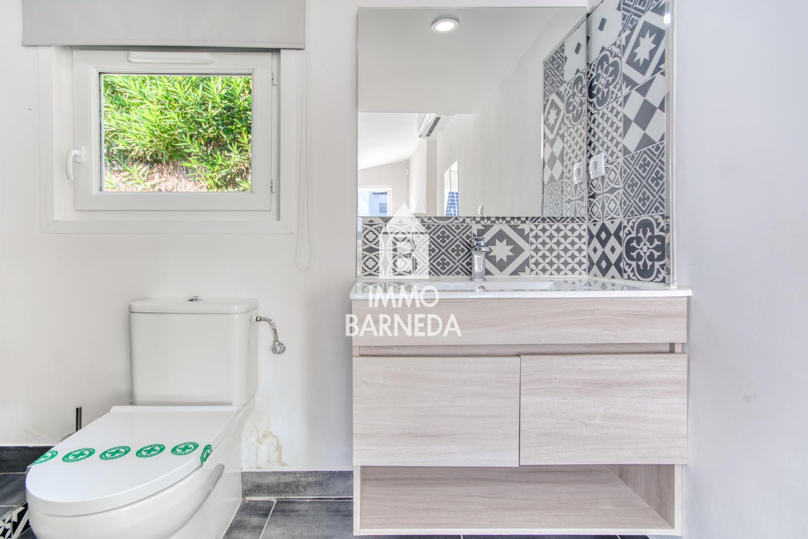 Villa Reformada con piscina privada y licencia turística a 200 metros de la playa de Empuriabrava