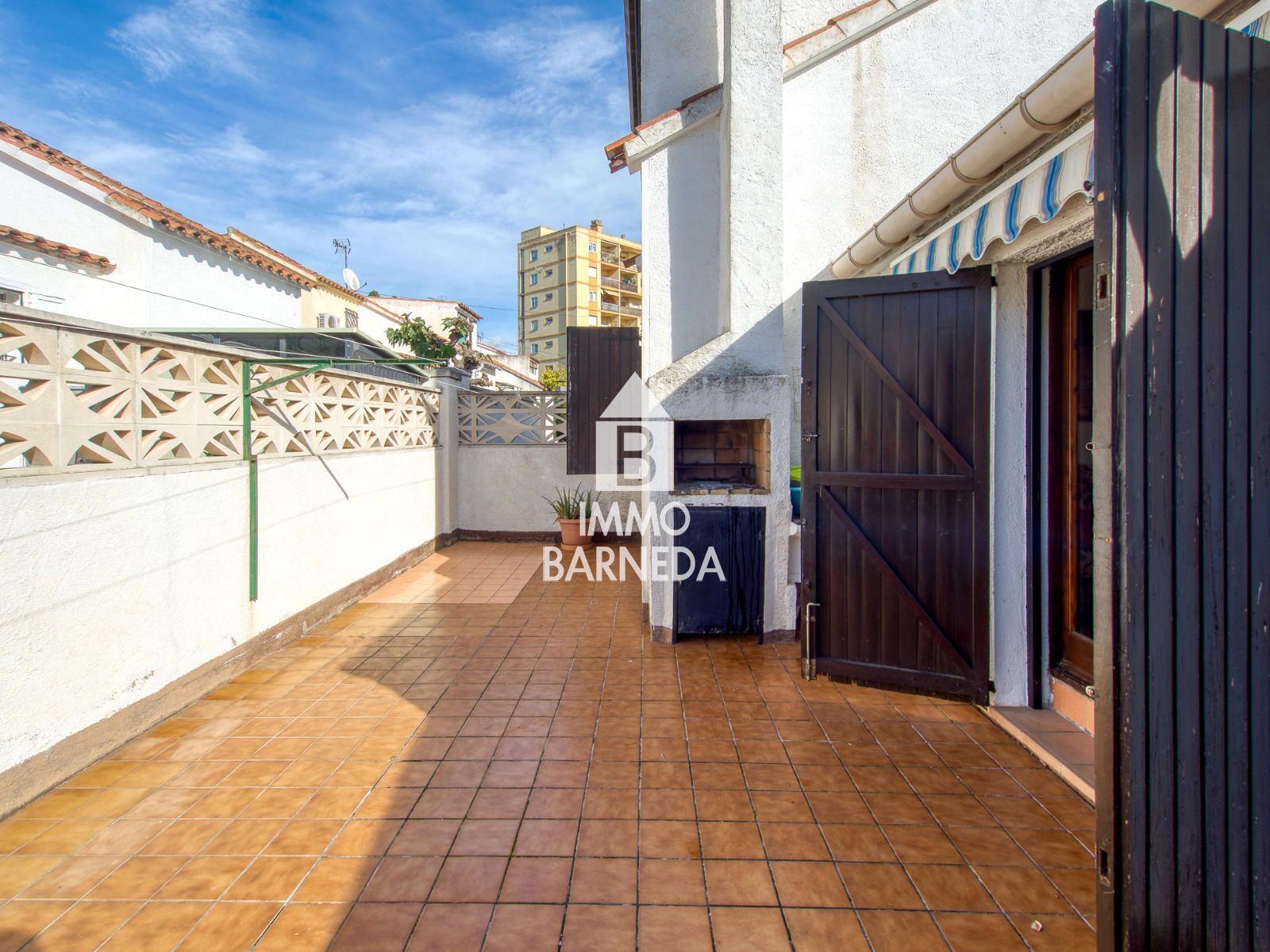 Maison chaleureuse à Mas Matas, Roses, à quelques mètres de la mer et des commerces