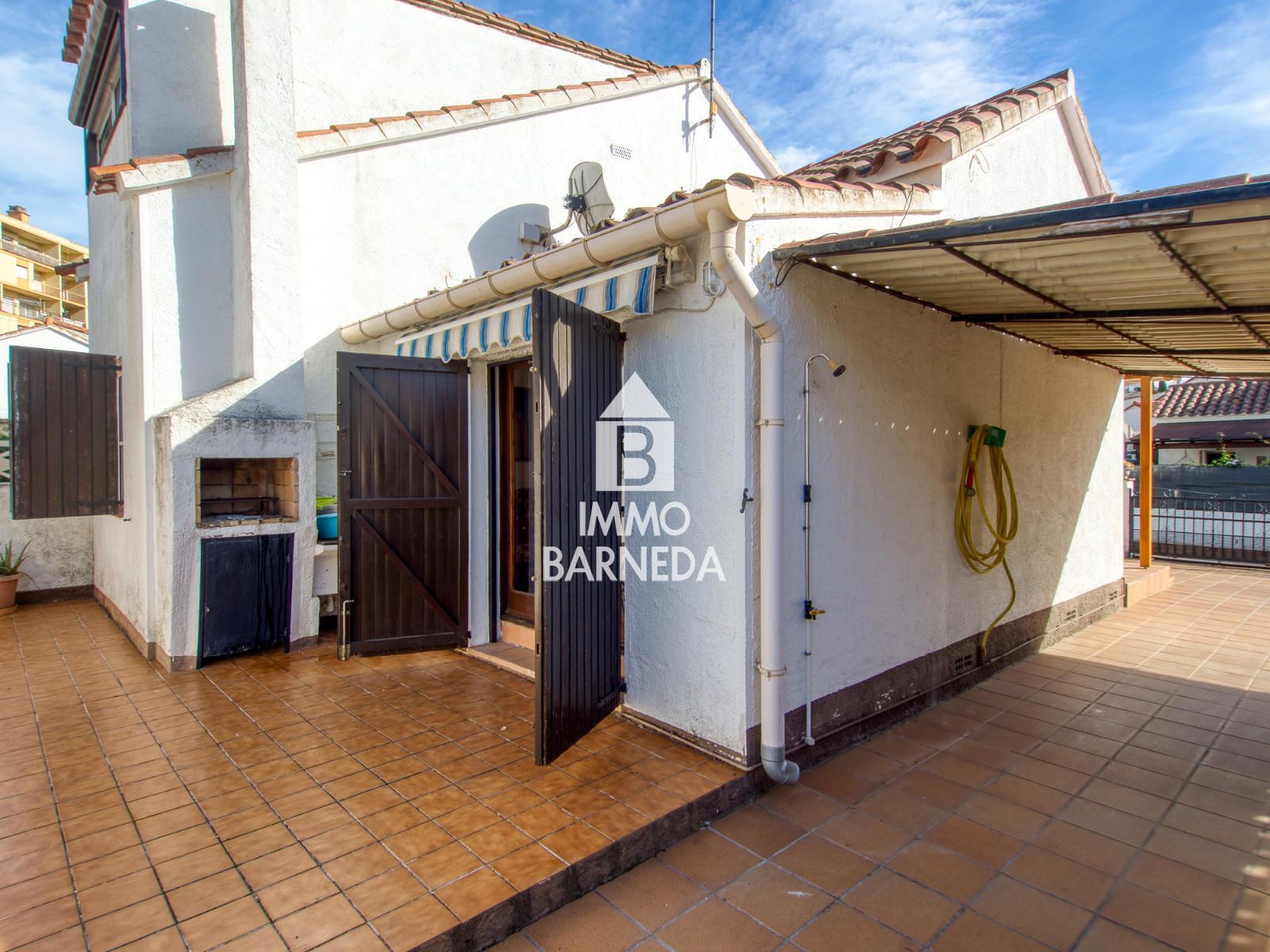 Maison chaleureuse à Mas Matas, Roses, à quelques mètres de la mer et des commerces