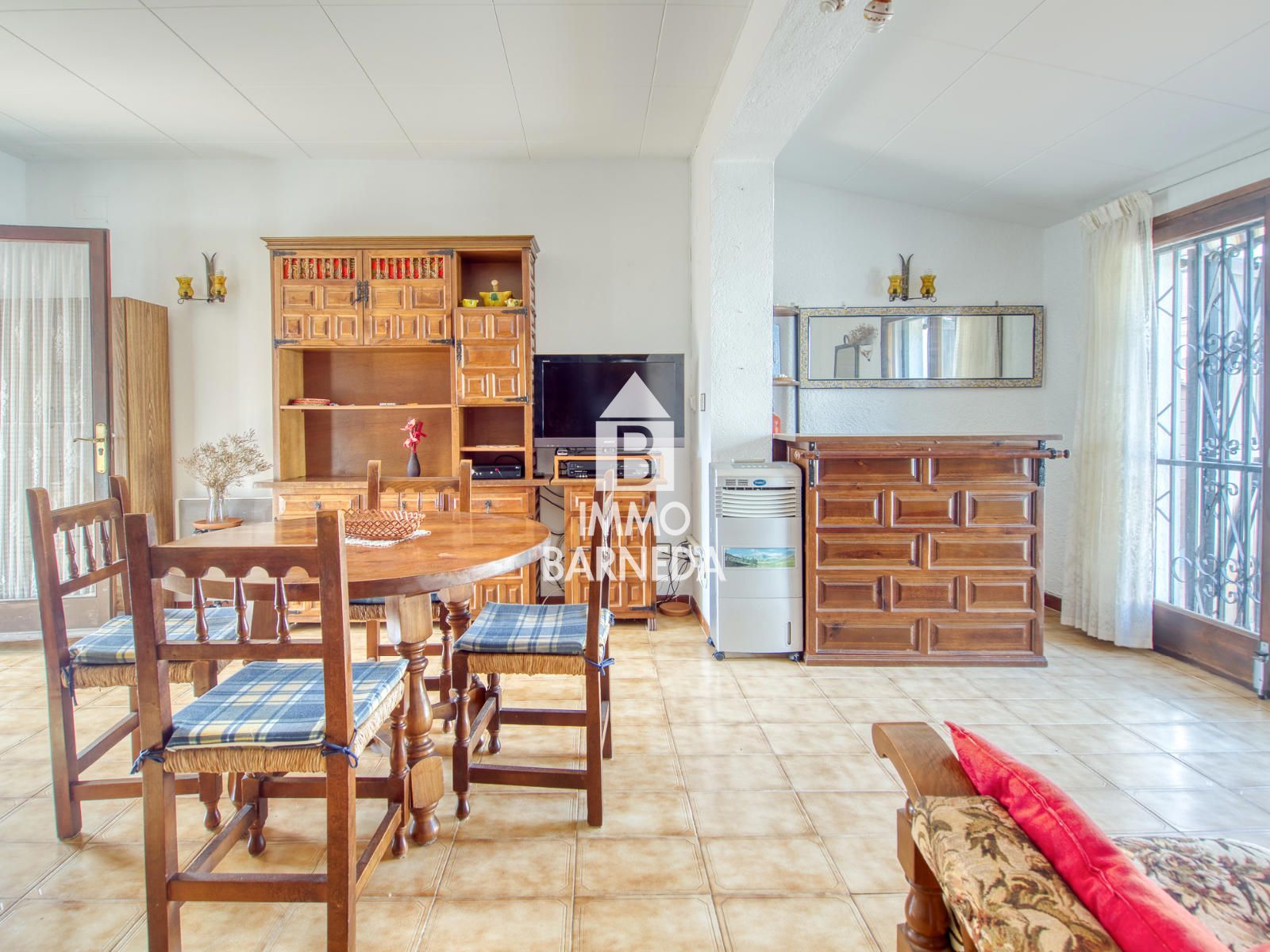 Maison chaleureuse à Mas Matas, Roses, à quelques mètres de la mer et des commerces