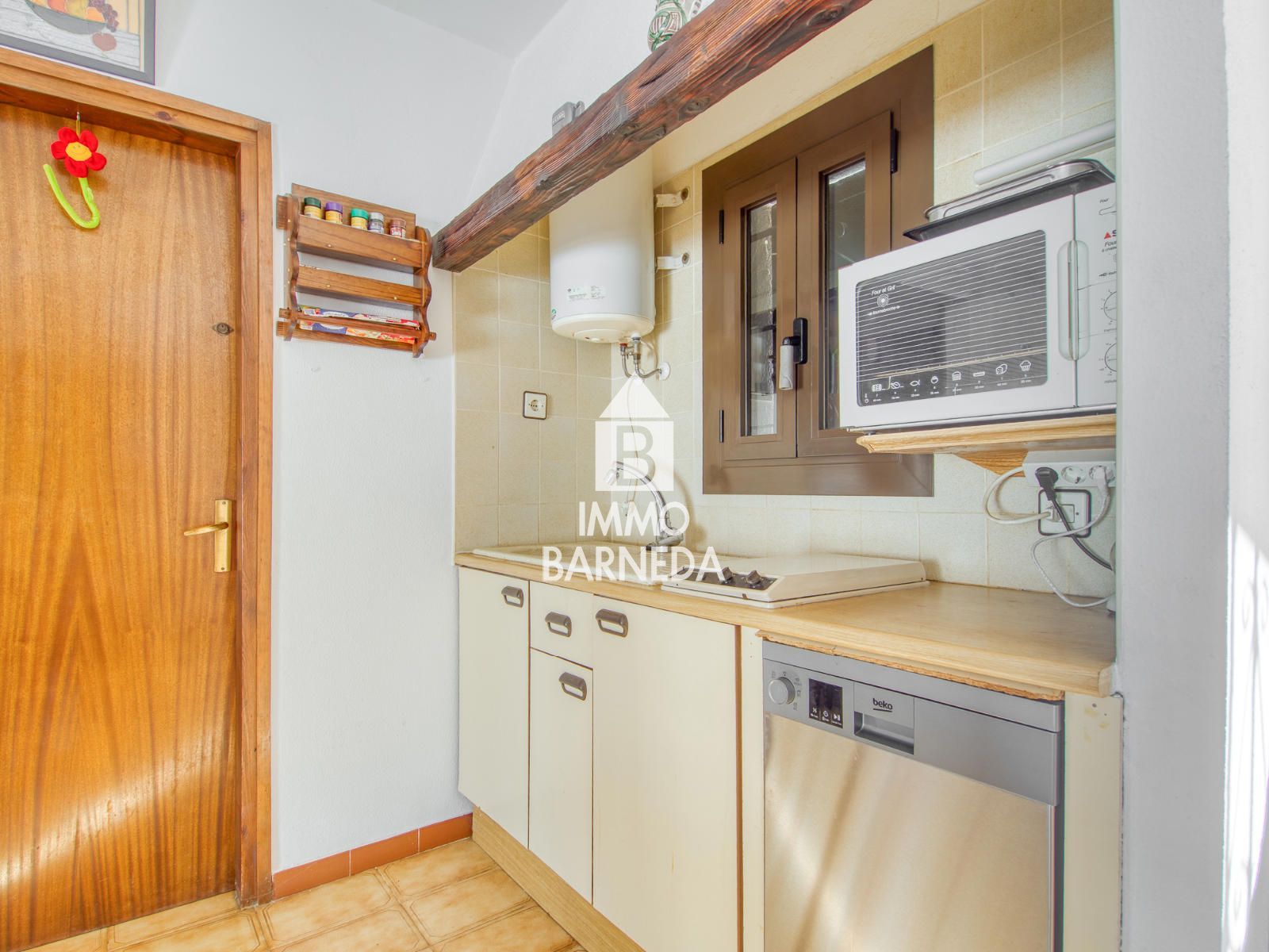 Maison chaleureuse à Mas Matas, Roses, à quelques mètres de la mer et des commerces