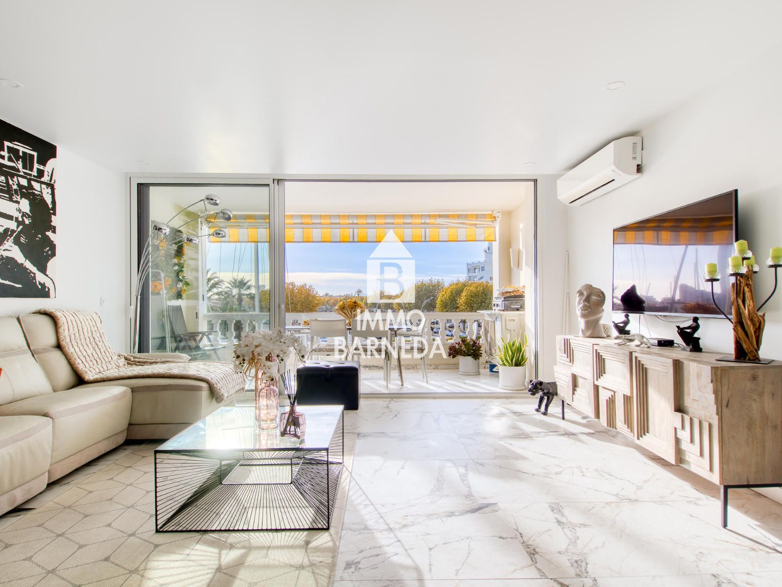 Exclusivo apartamento dúplex en la prestigiosa zona de Caballito de Mar, Empuriabrava