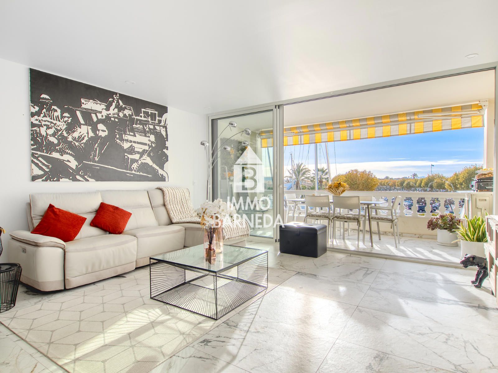 Exclusivo apartamento dúplex en la prestigiosa zona de Caballito de Mar, Empuriabrava