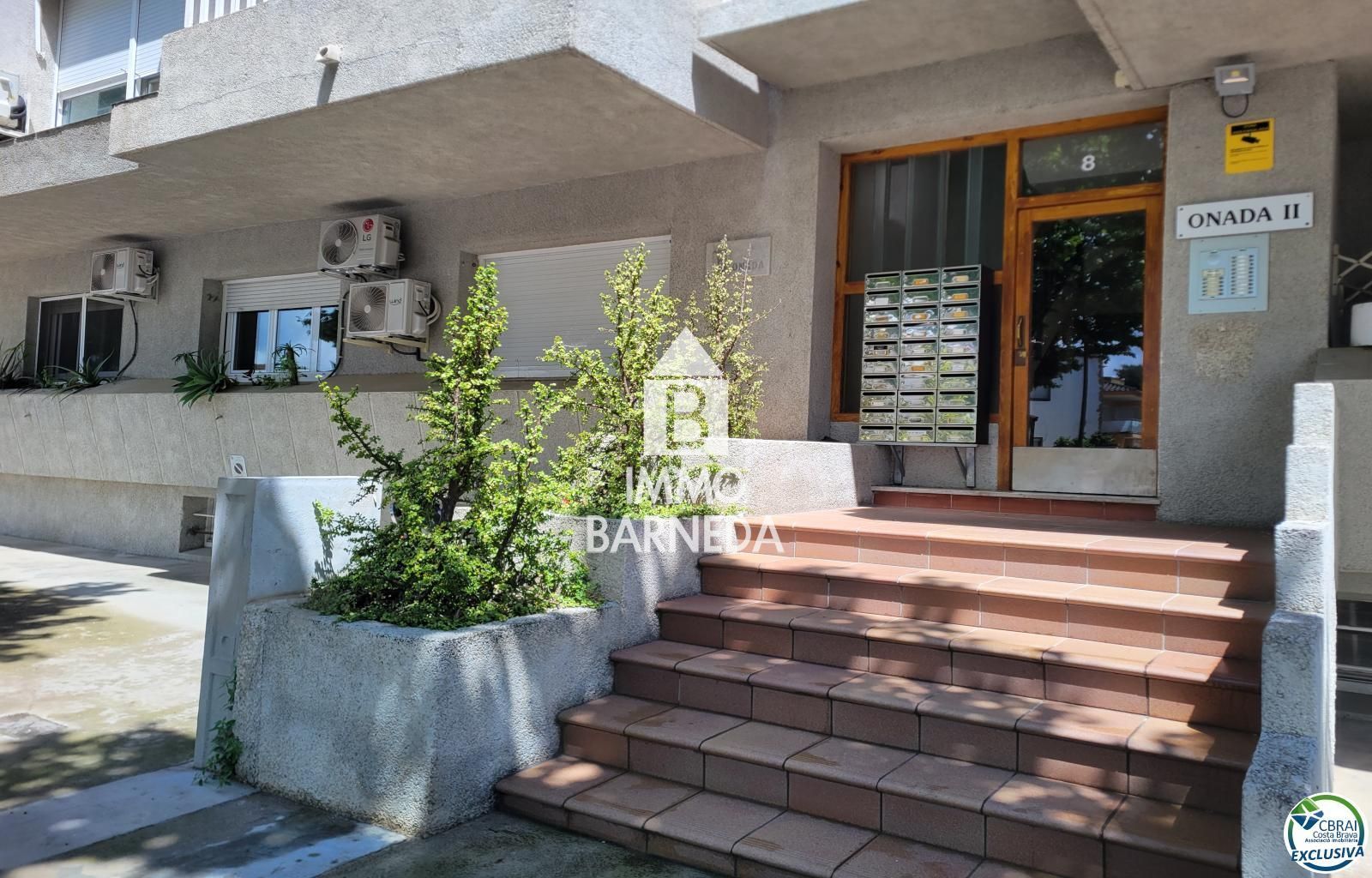 Estudio con balcón cerca del centro de Empuriabrava