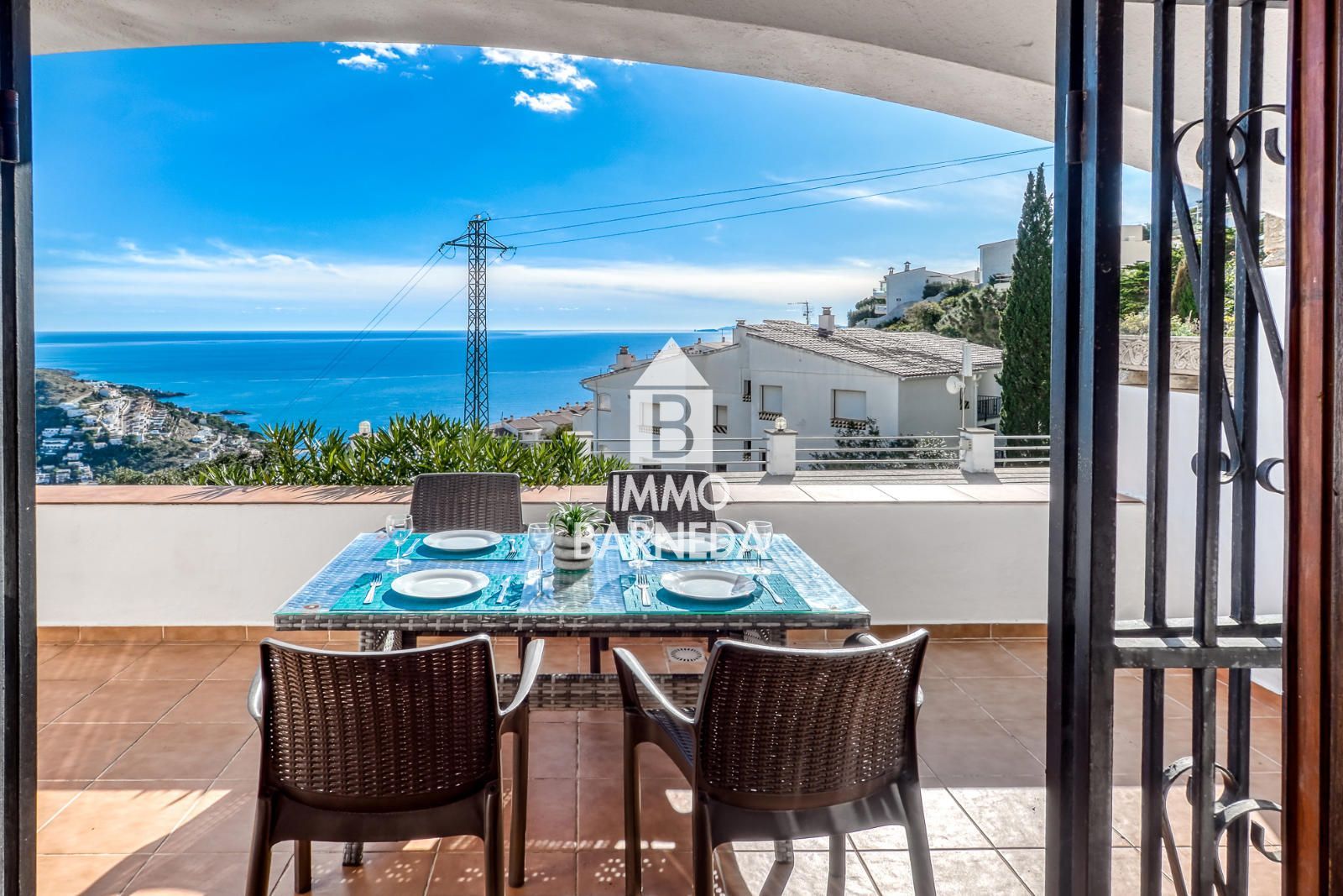 Exklusive Wohnung mit Touristenlizenz in Canyelles Petites