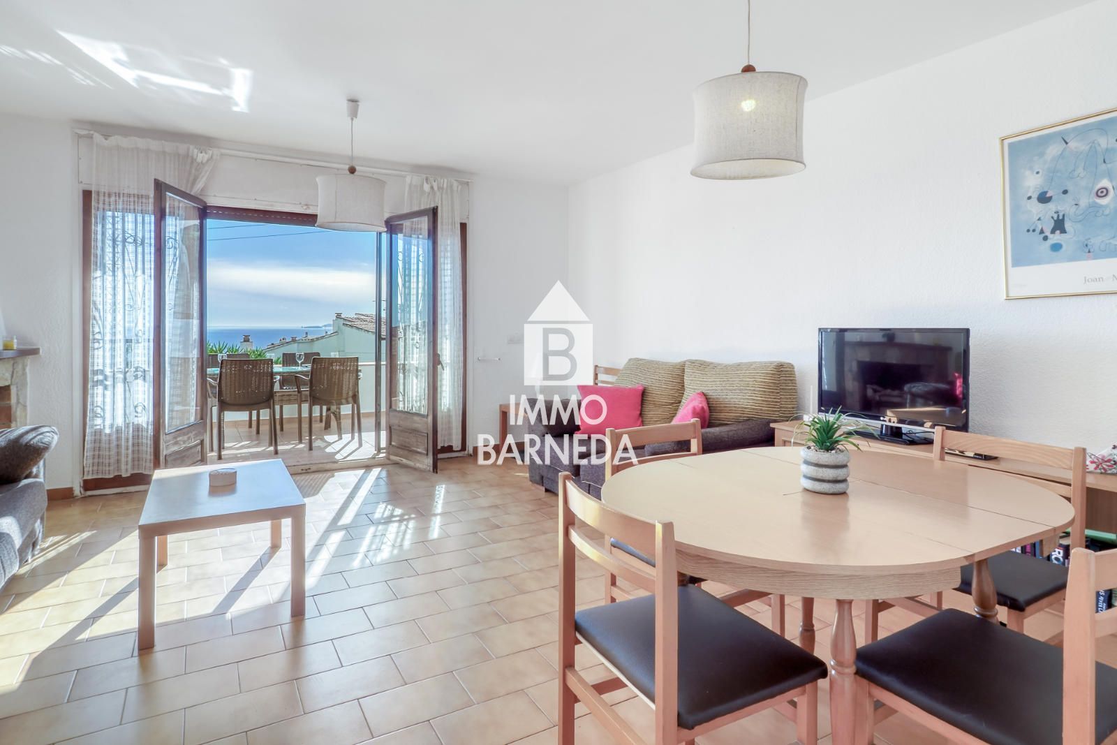 Exklusive Wohnung mit Touristenlizenz in Canyelles Petites