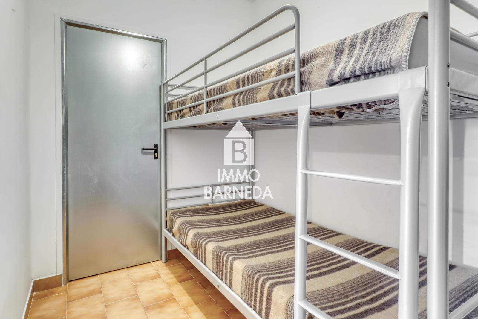 Exklusive Wohnung mit Touristenlizenz in Canyelles Petites