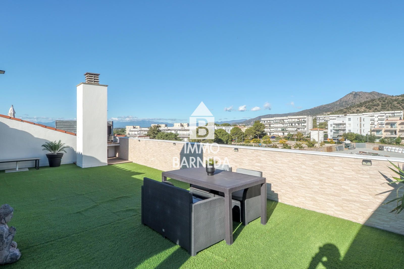 ✨ TRAUM-DUPLEX IN MAS OLIVA (ROSES) - GROSSE TERRASSE MIT AUSSICHT, KOMPLETT RENOVIERT UND MIT PARKPLATZ