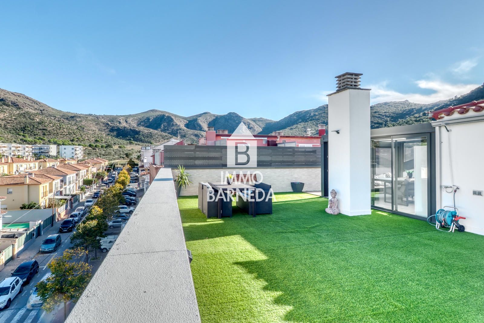 ✨ TRAUM-DUPLEX IN MAS OLIVA (ROSES) - GROSSE TERRASSE MIT AUSSICHT, KOMPLETT RENOVIERT UND MIT PARKPLATZ