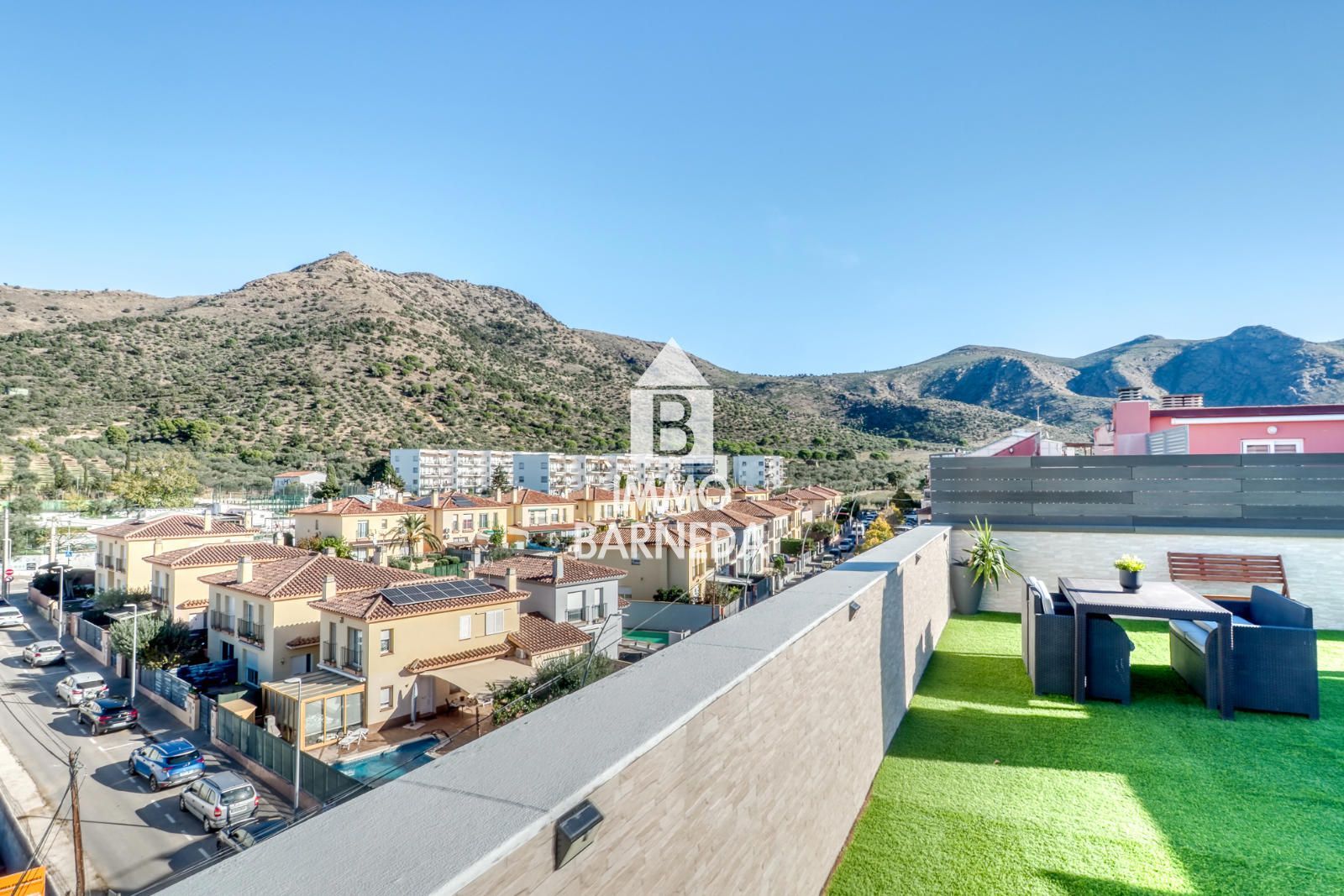 ✨ TRAUM-DUPLEX IN MAS OLIVA (ROSES) - GROSSE TERRASSE MIT AUSSICHT, KOMPLETT RENOVIERT UND MIT PARKPLATZ