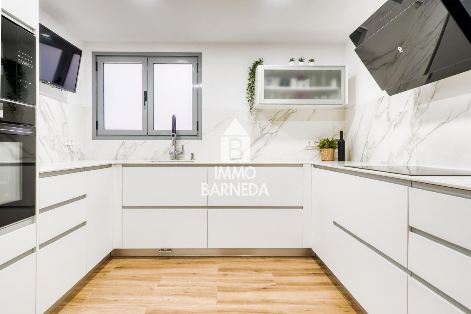 ✨ TRAUM-DUPLEX IN MAS OLIVA (ROSES) - GROSSE TERRASSE MIT AUSSICHT, KOMPLETT RENOVIERT UND MIT PARKPLATZ