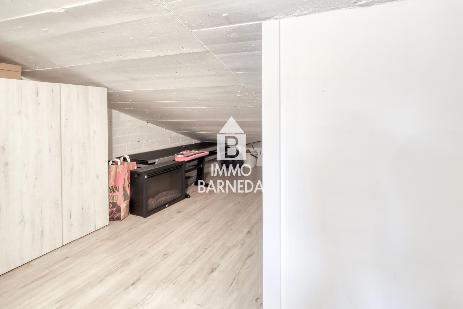 ✨ TRAUM-DUPLEX IN MAS OLIVA (ROSES) - GROSSE TERRASSE MIT AUSSICHT, KOMPLETT RENOVIERT UND MIT PARKPLATZ