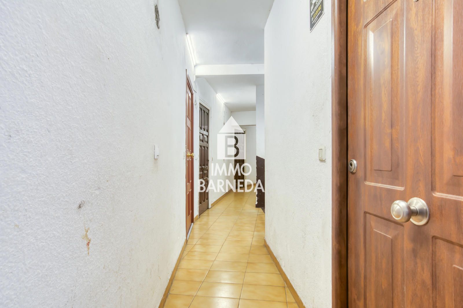 Gemütliches Studio mit geschlossener Terrasse im Sektor Flamicell