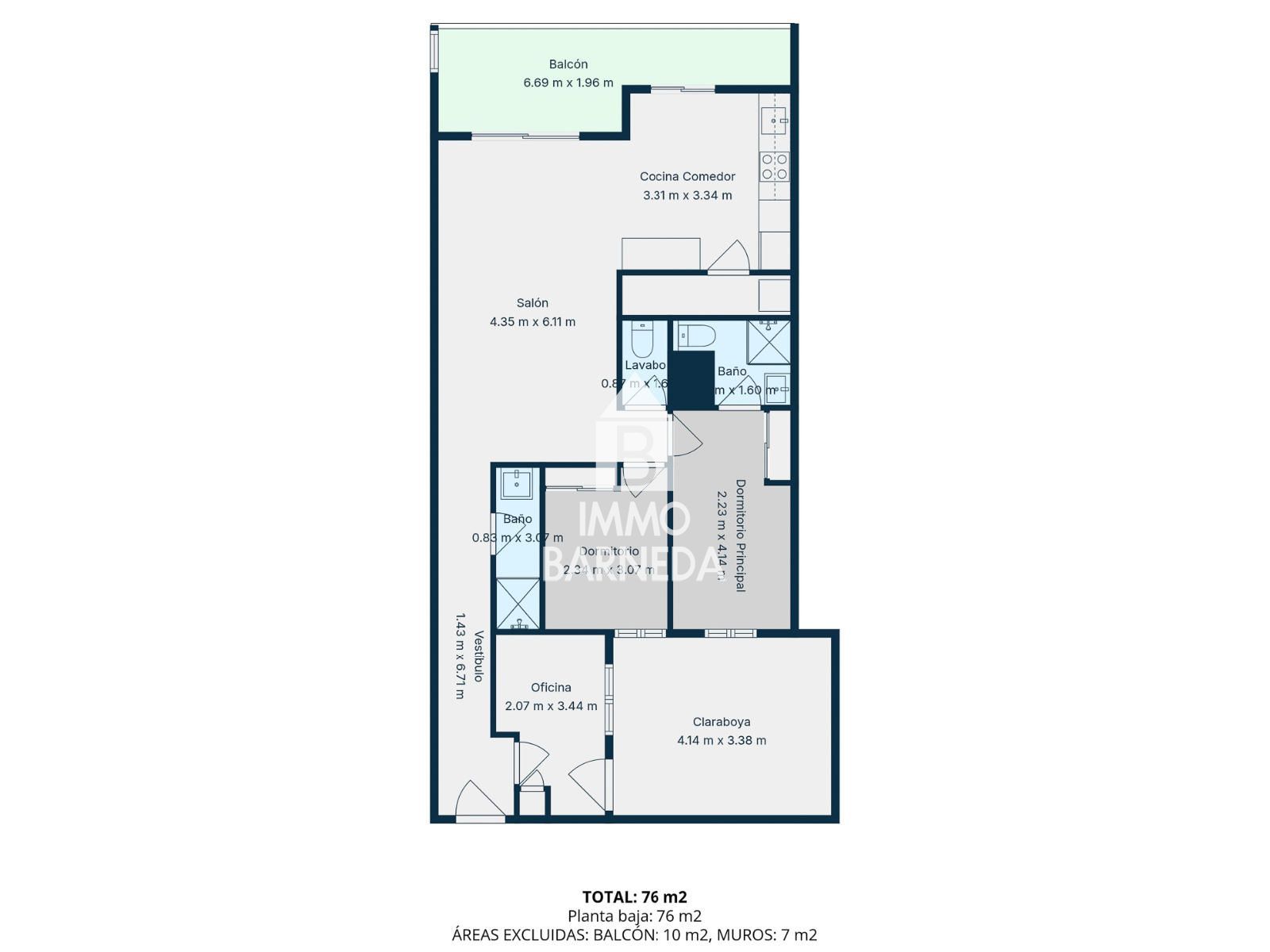 Komplett renovierte Wohnung mit hochwertigen Materialien im Herzen von Roses, nur 150 Meter vom Meer entfernt.
