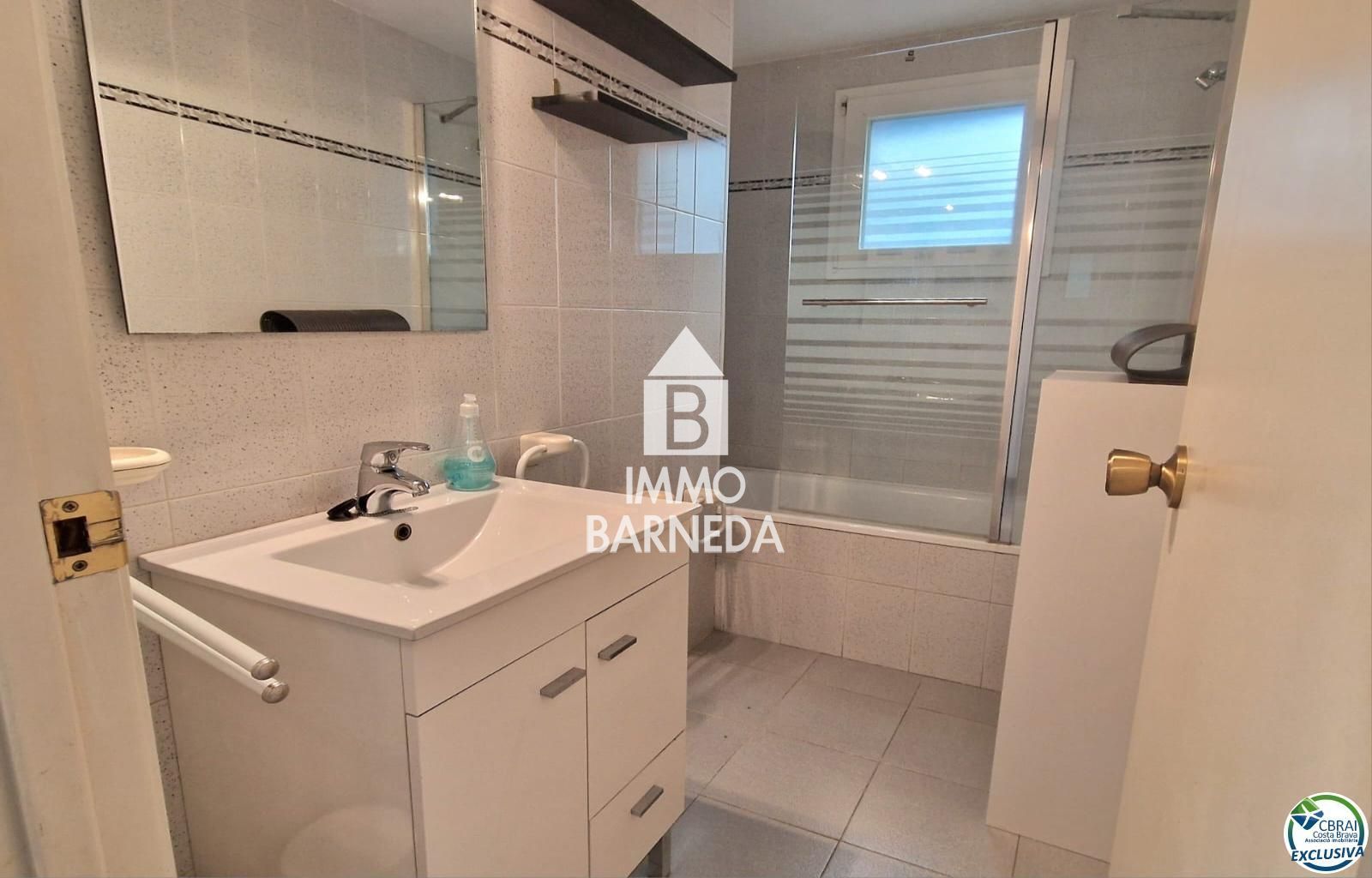 Encantador apartament amb llicència turística a la zona del Port Pesquer, Roses.